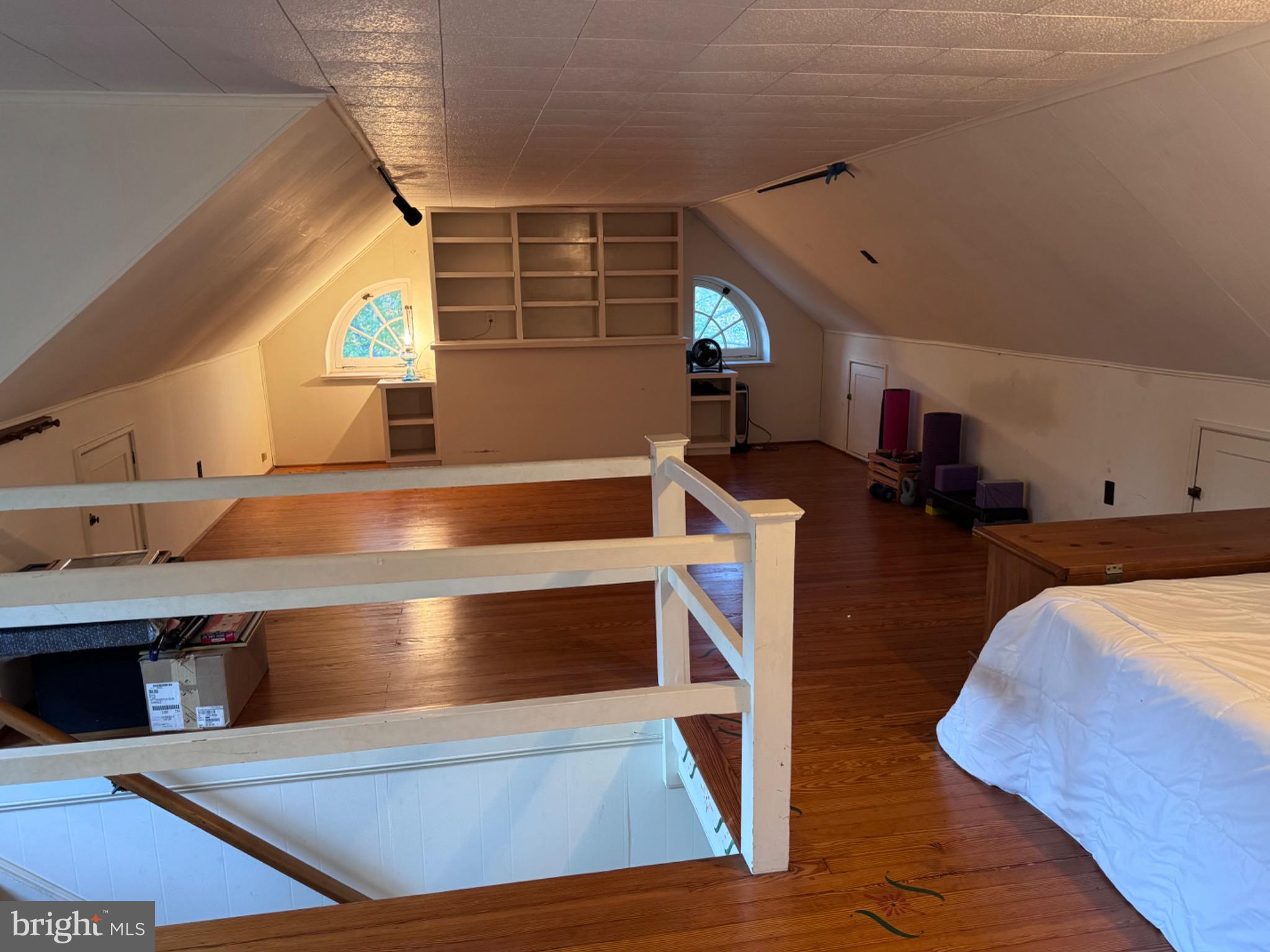 CHESNEY DOWNS - Residential