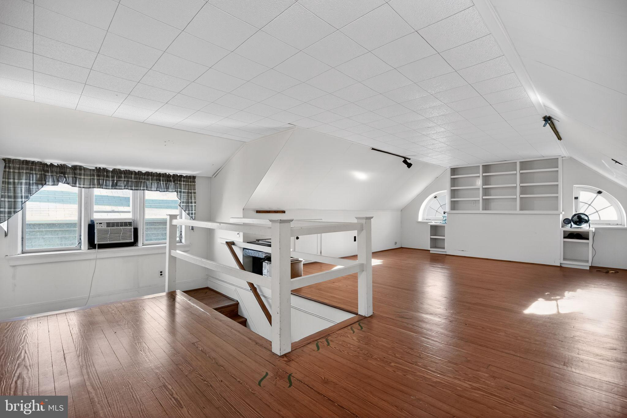 CHESNEY DOWNS - Residential