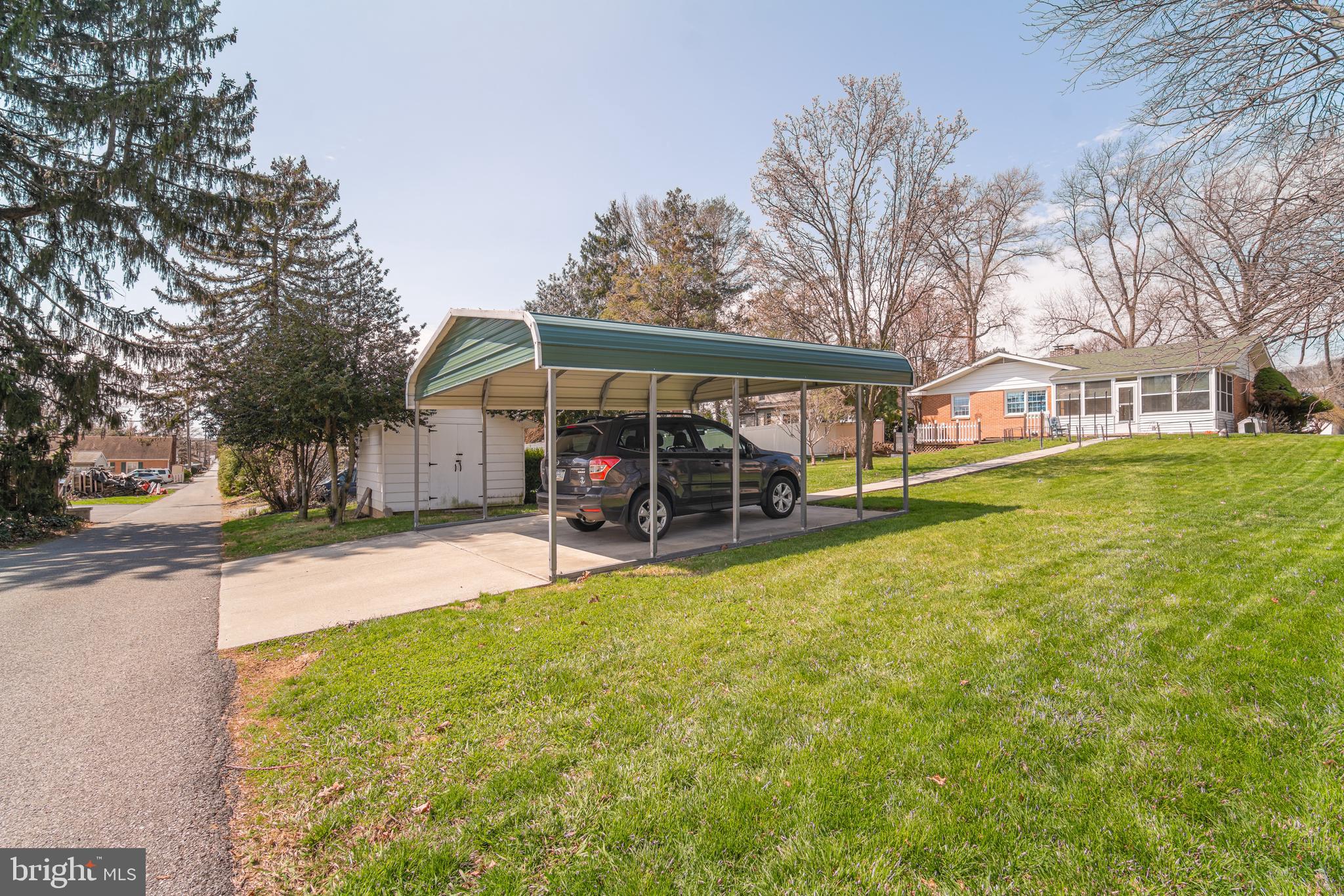 COLUMBIA BOROUGH - Residential