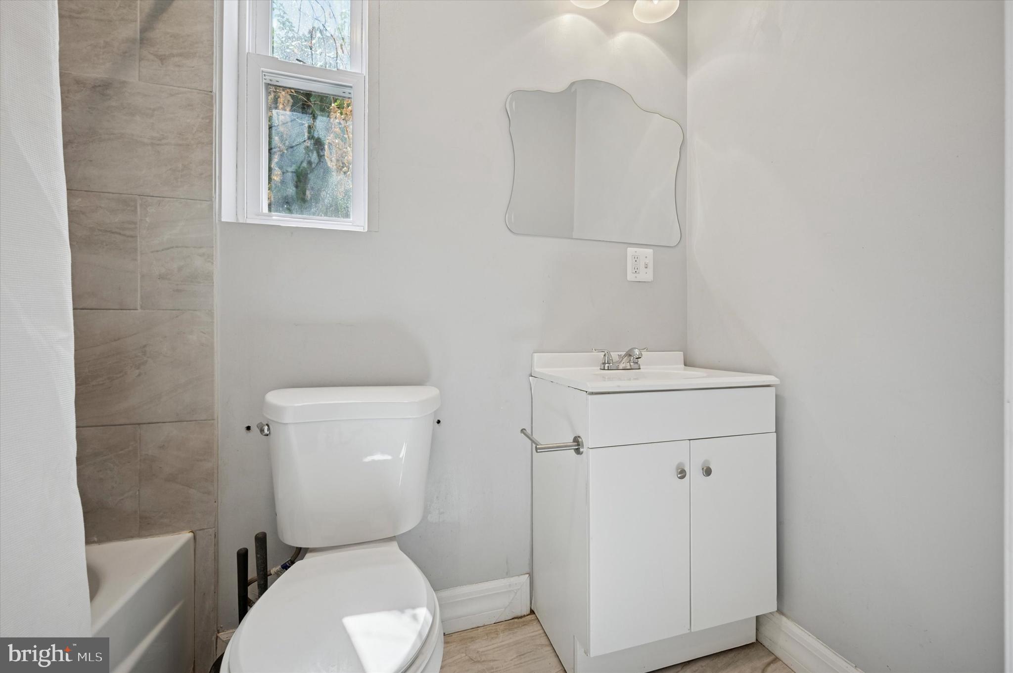 STRAWBERRY MANSION - Residential