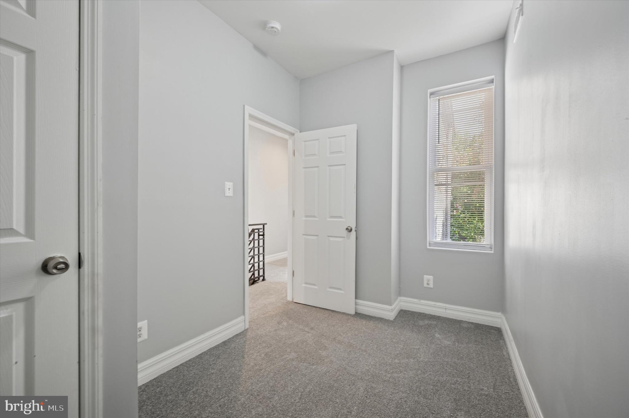 STRAWBERRY MANSION - Residential