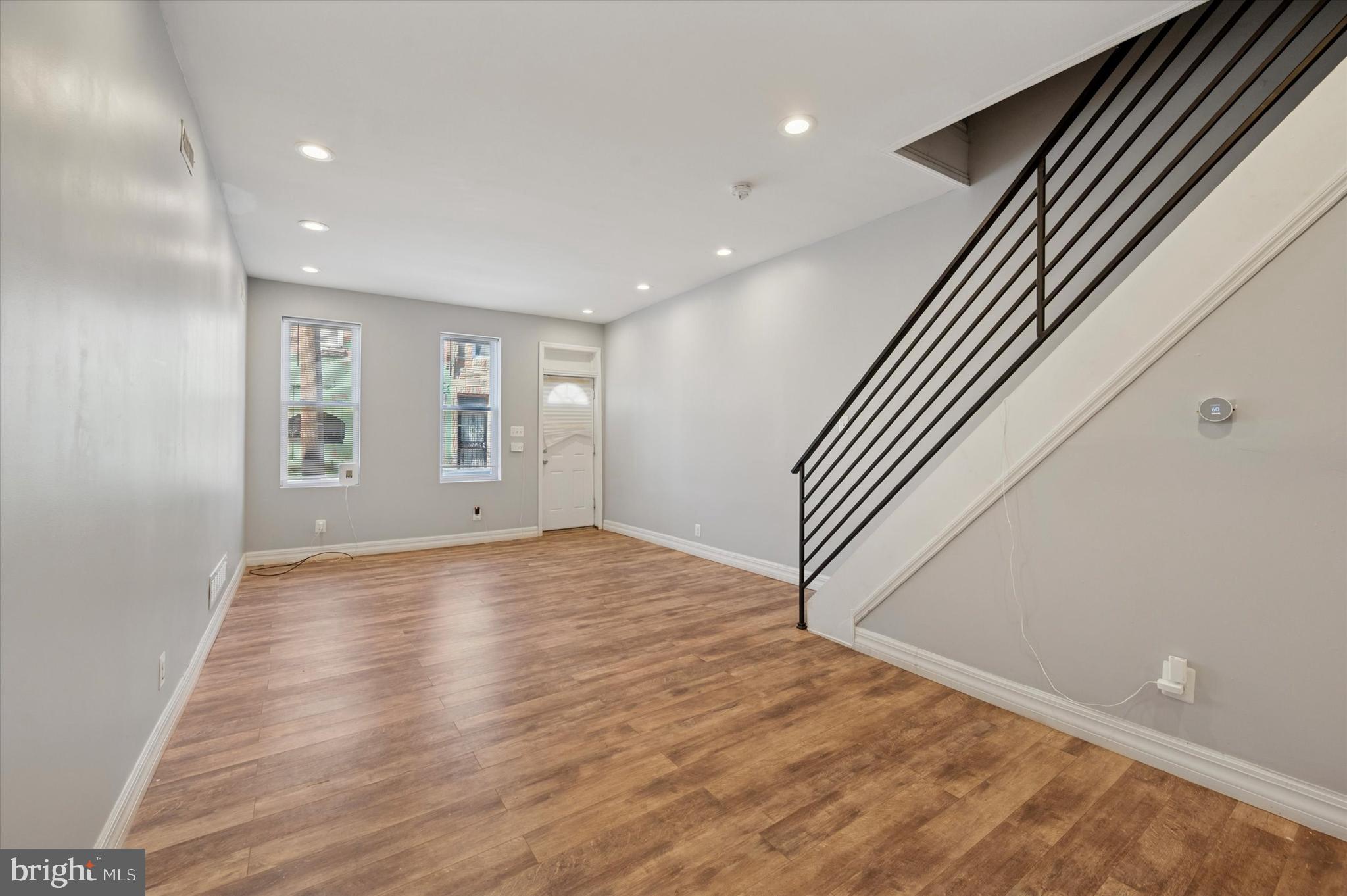 STRAWBERRY MANSION - Residential