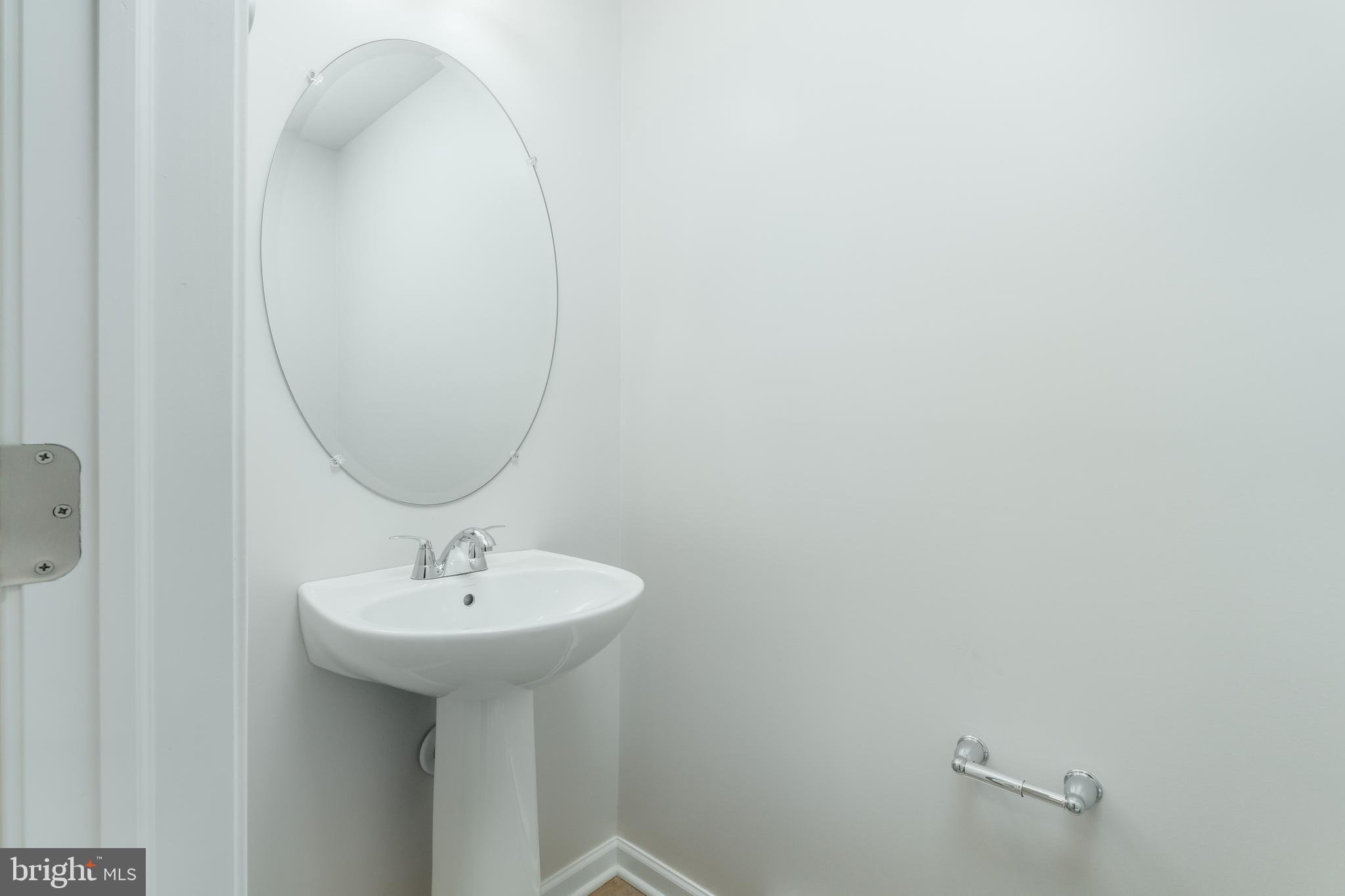 GRAYS POINTE - Residential