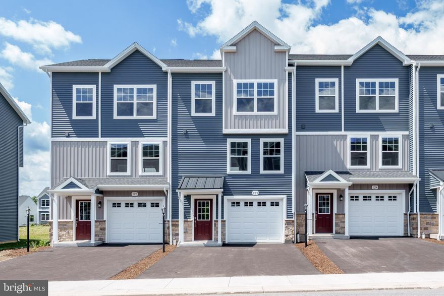 New construction home for sale in Grays Pointe!