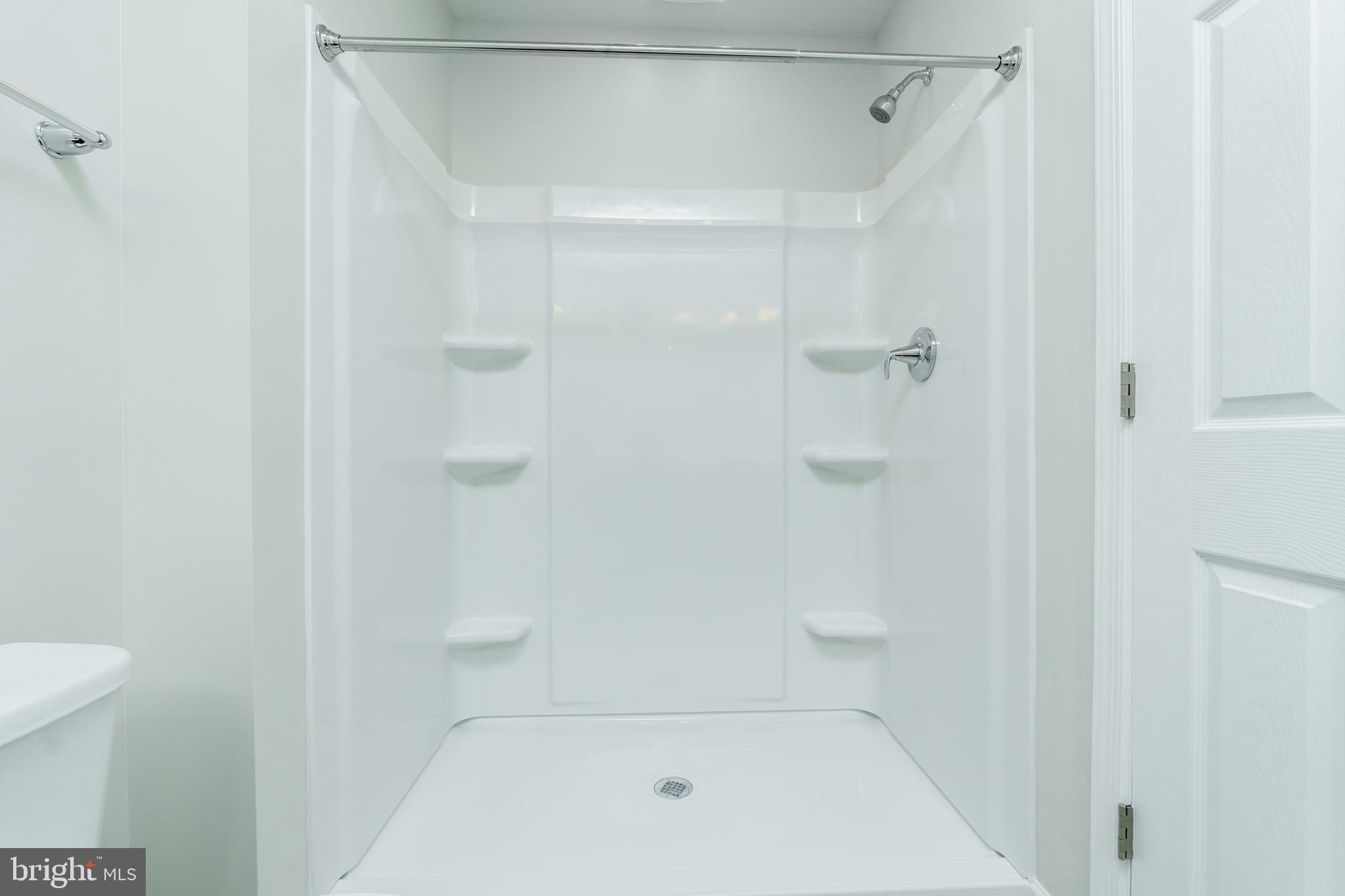 GRAYS POINTE - Residential