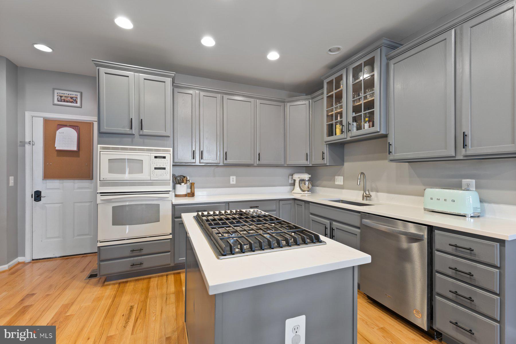 LORTON VALLEY NORTH - Residential