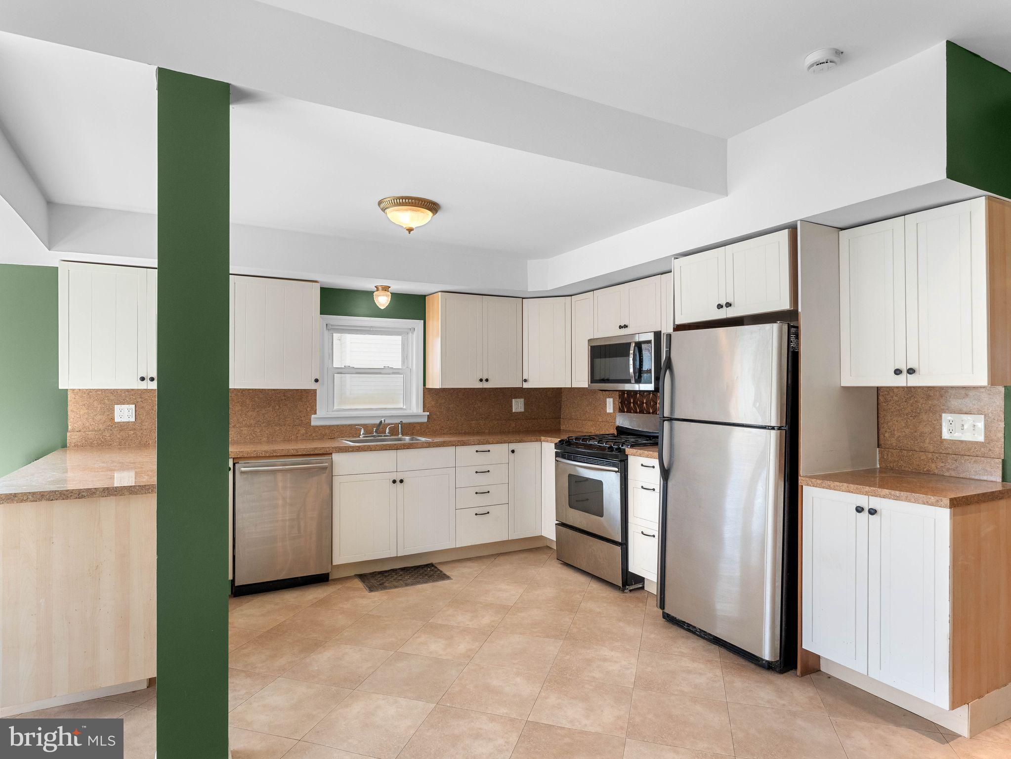 860 PENNSYLVANIA AVENUE