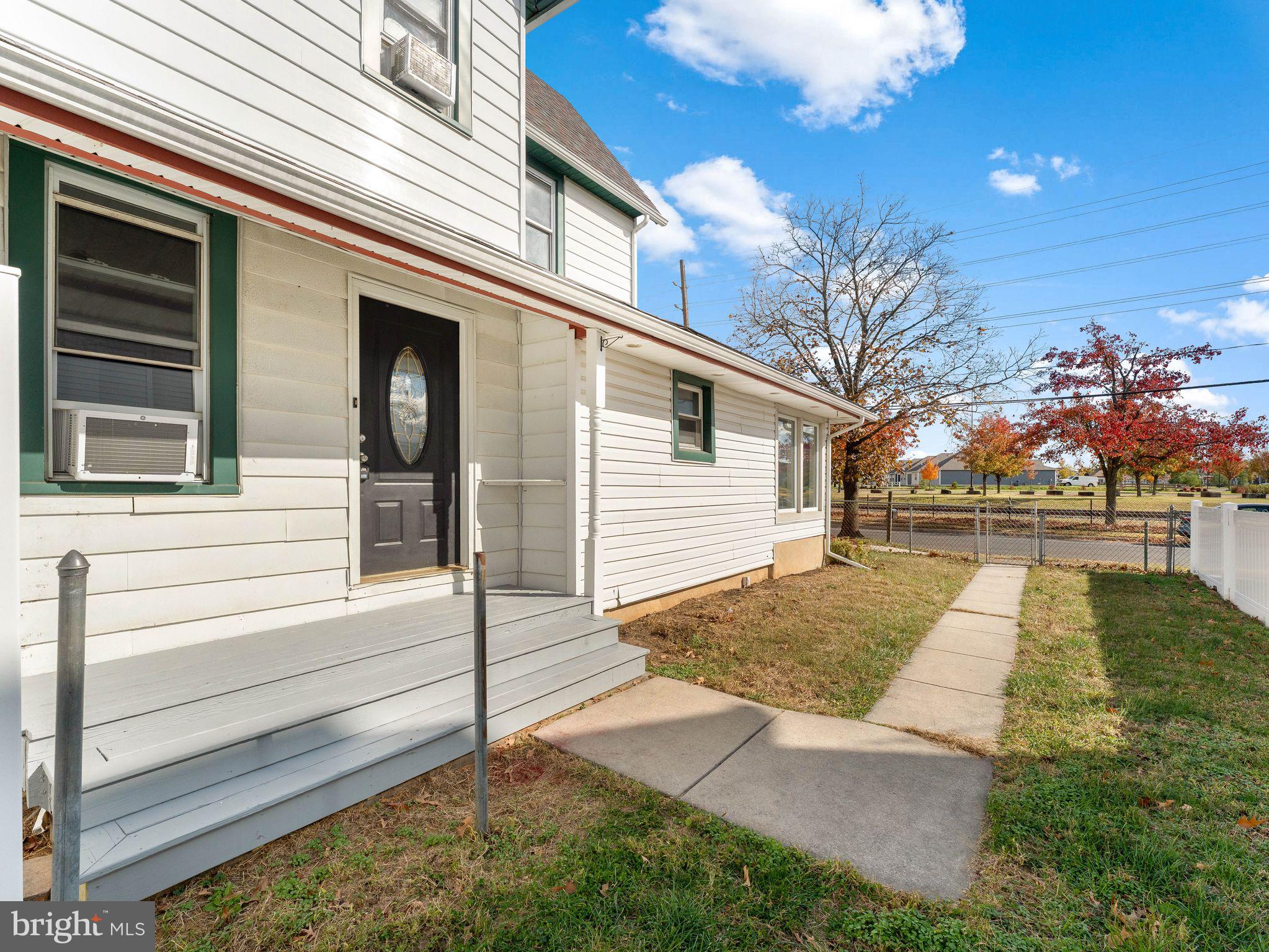 860 PENNSYLVANIA AVENUE