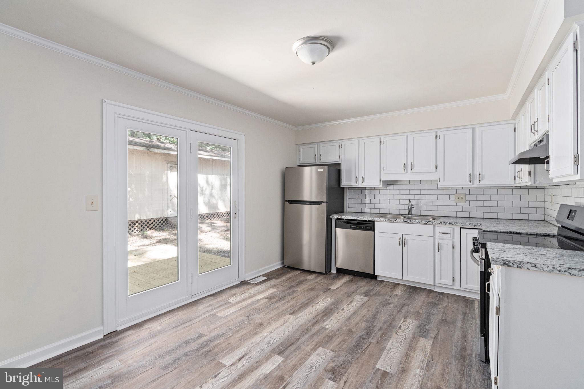 LAKE OF THE WOODS - Residential