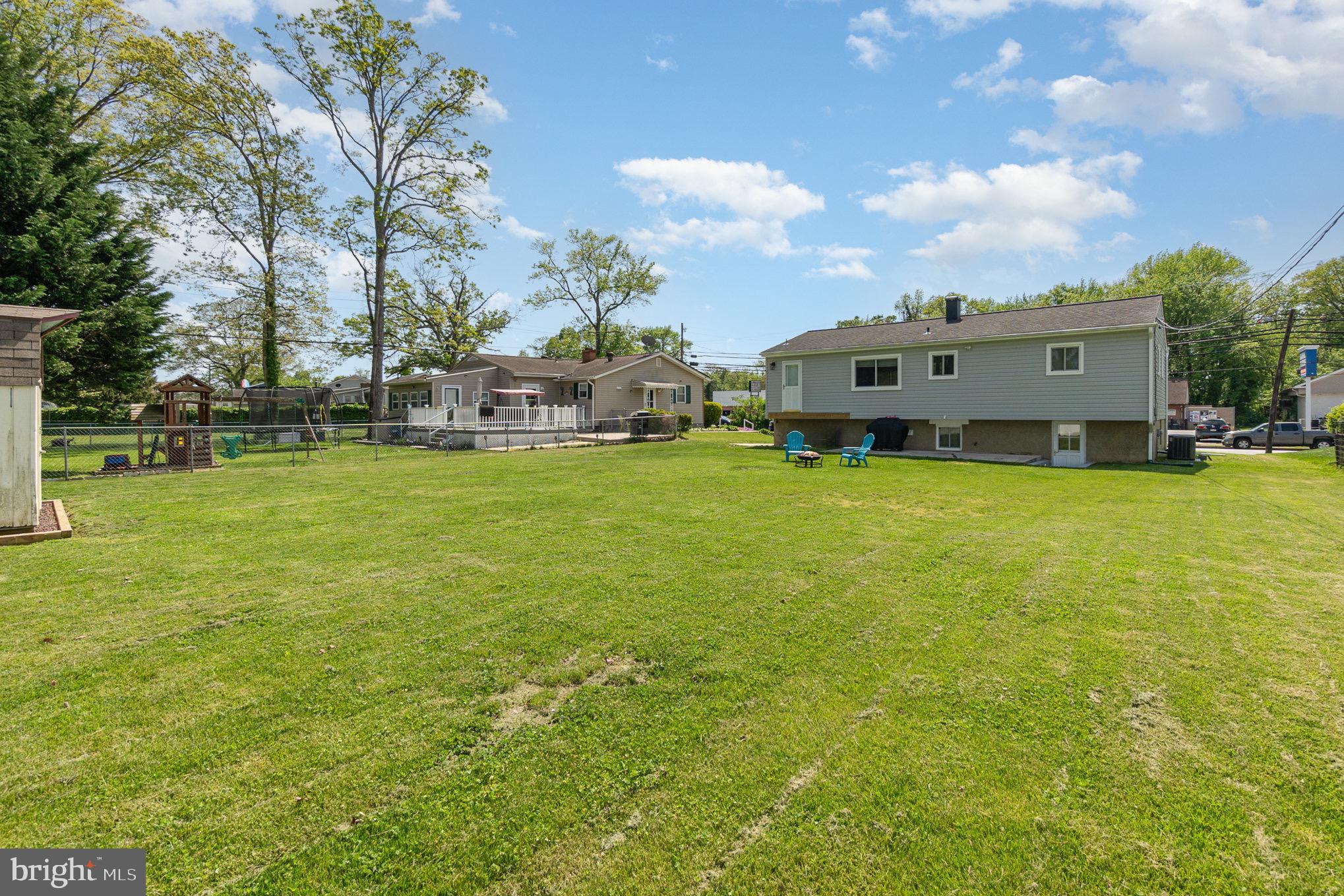 CARROLLWOOD - Residential