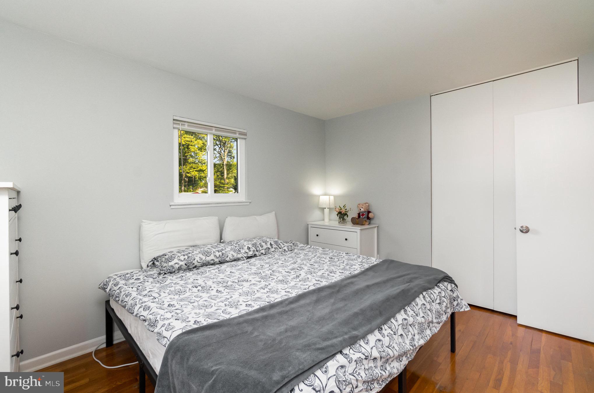 CARROLLWOOD - Residential