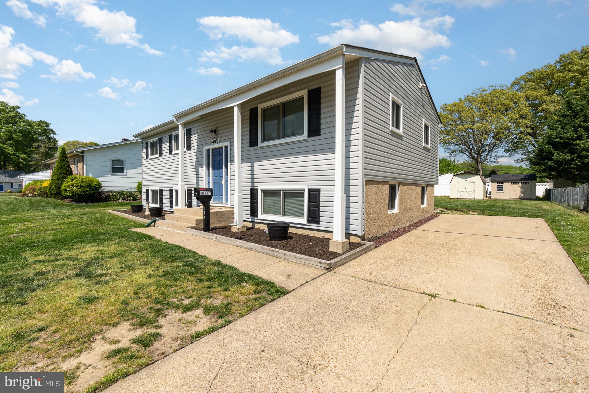 CARROLLWOOD - Residential