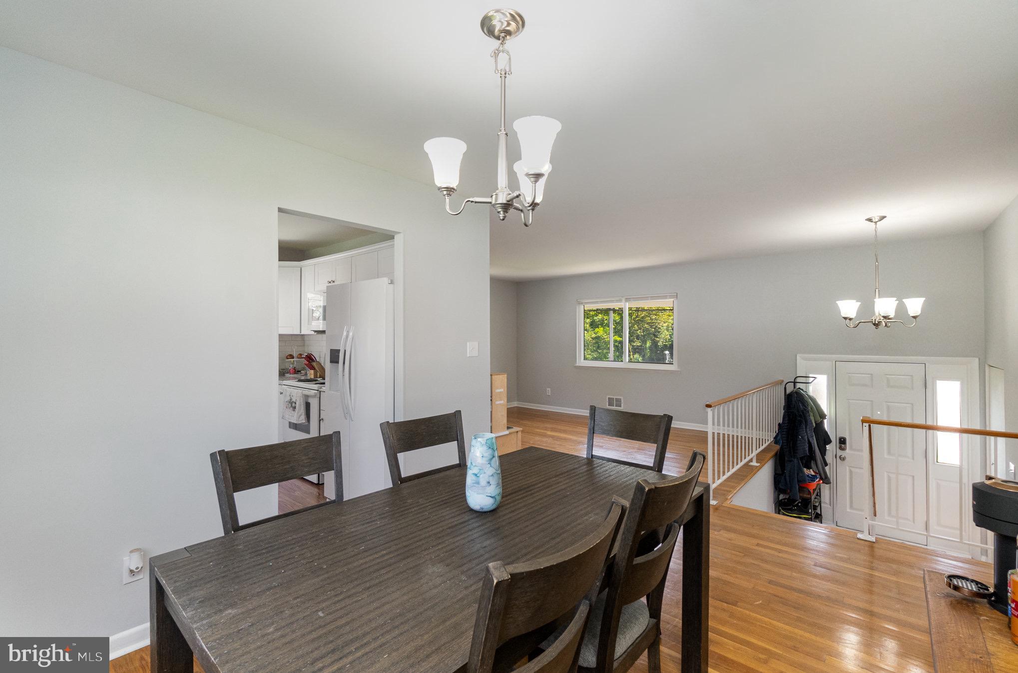 CARROLLWOOD - Residential