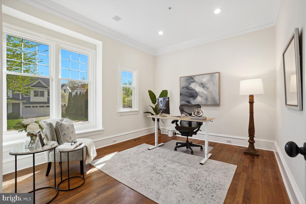 BRADLEY HILLS - Residential