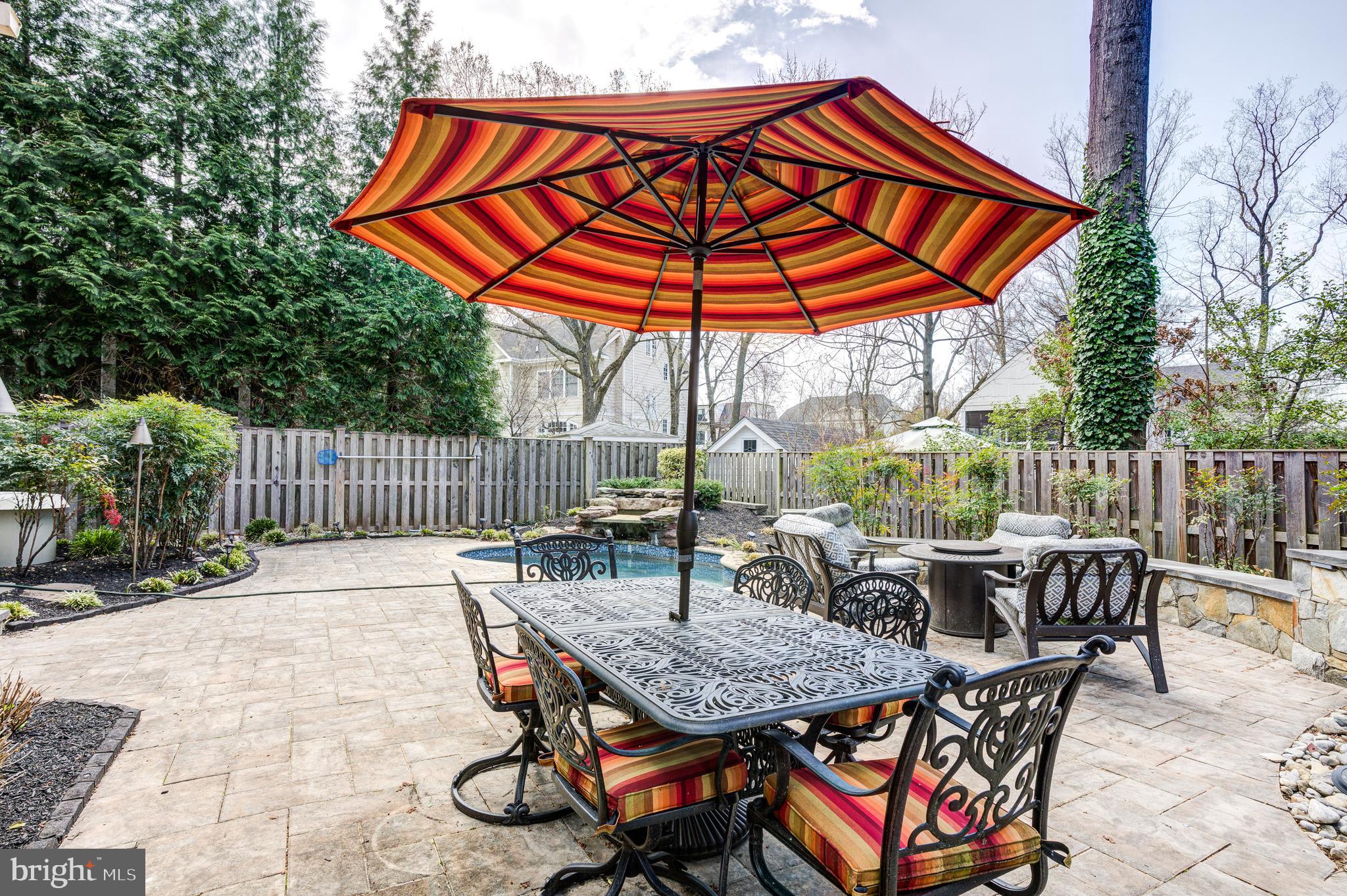 BRADLEY HILLS - Residential