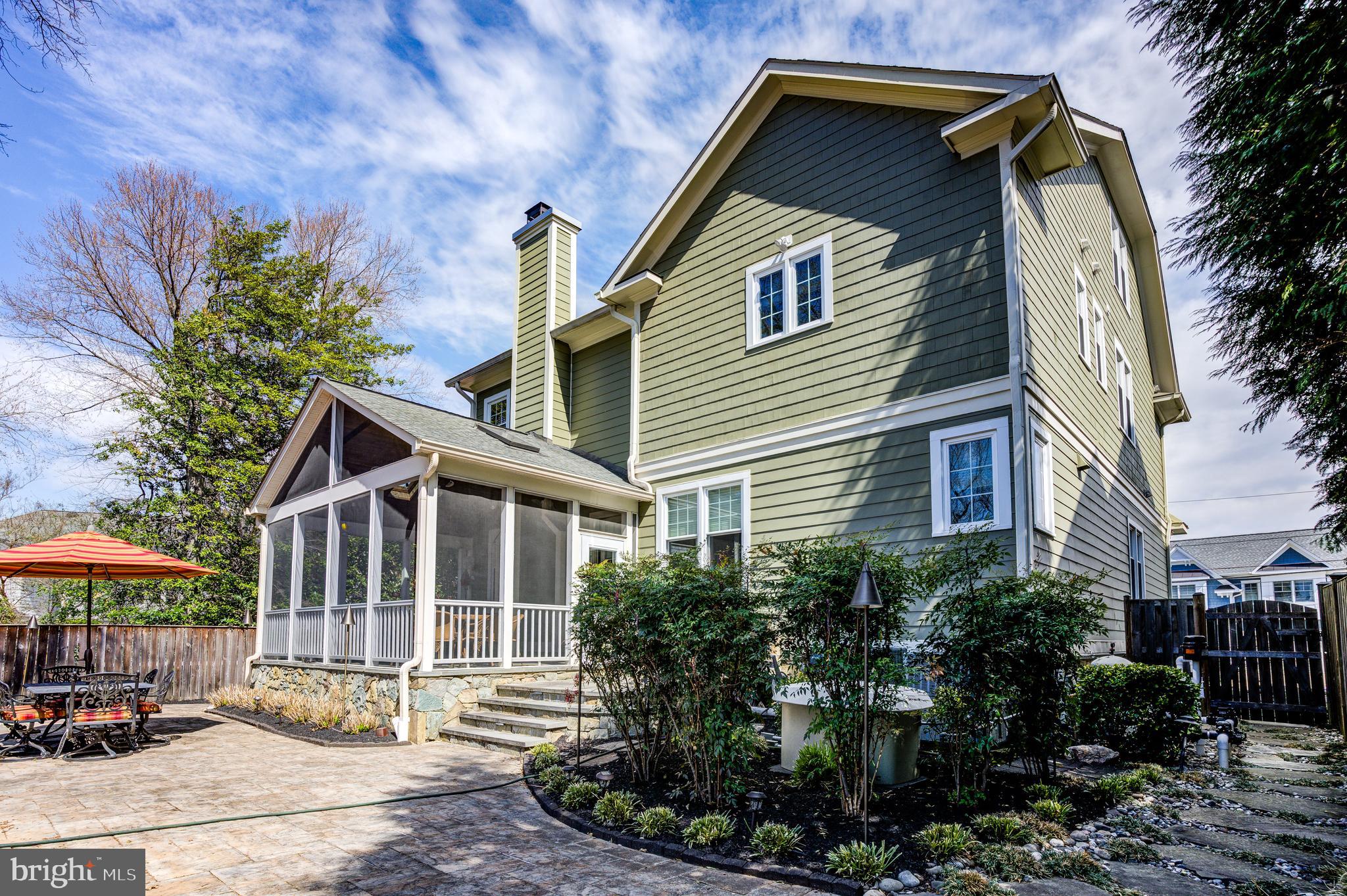 BRADLEY HILLS - Residential