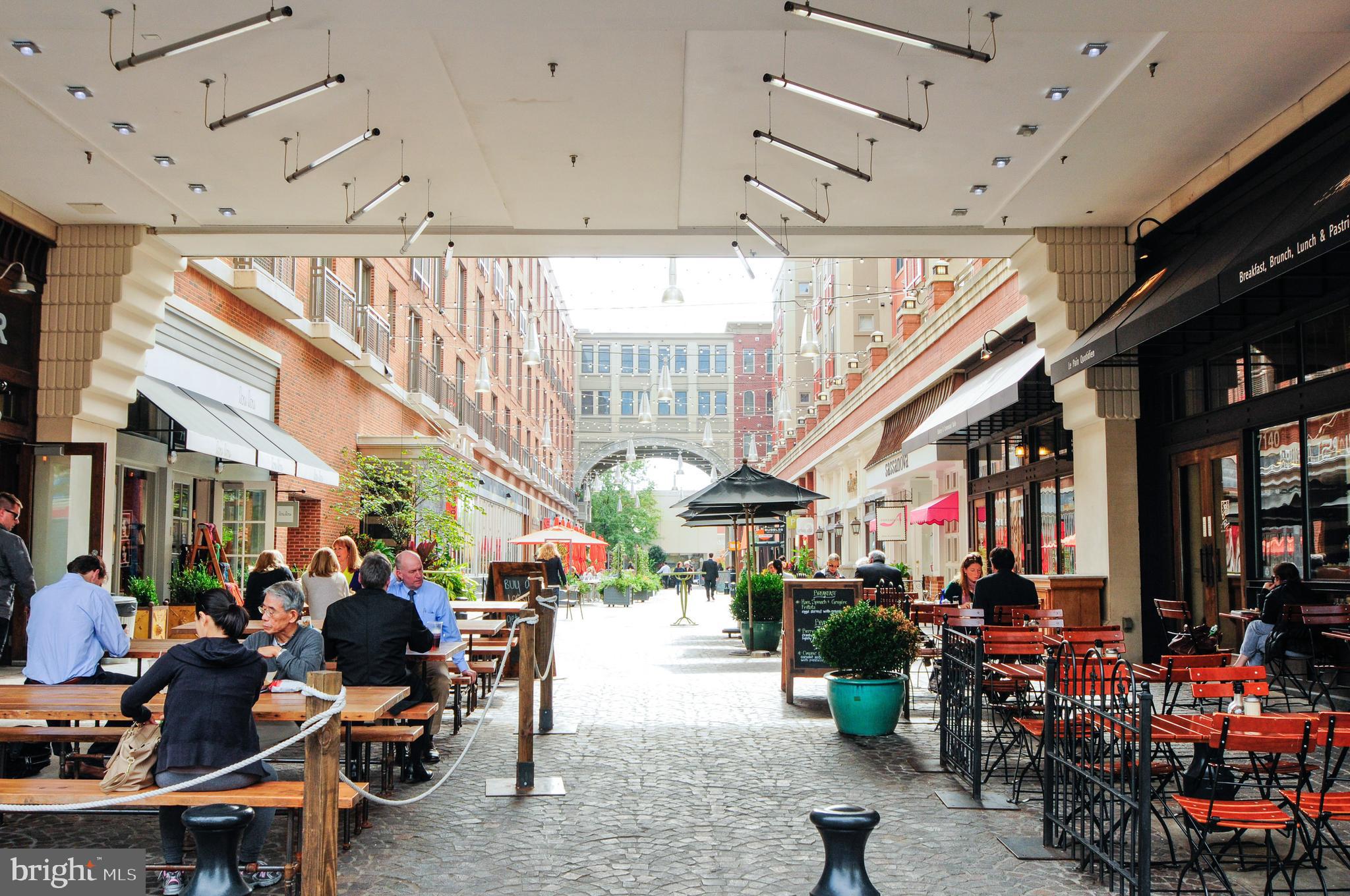 BRADLEY HILLS - Residential