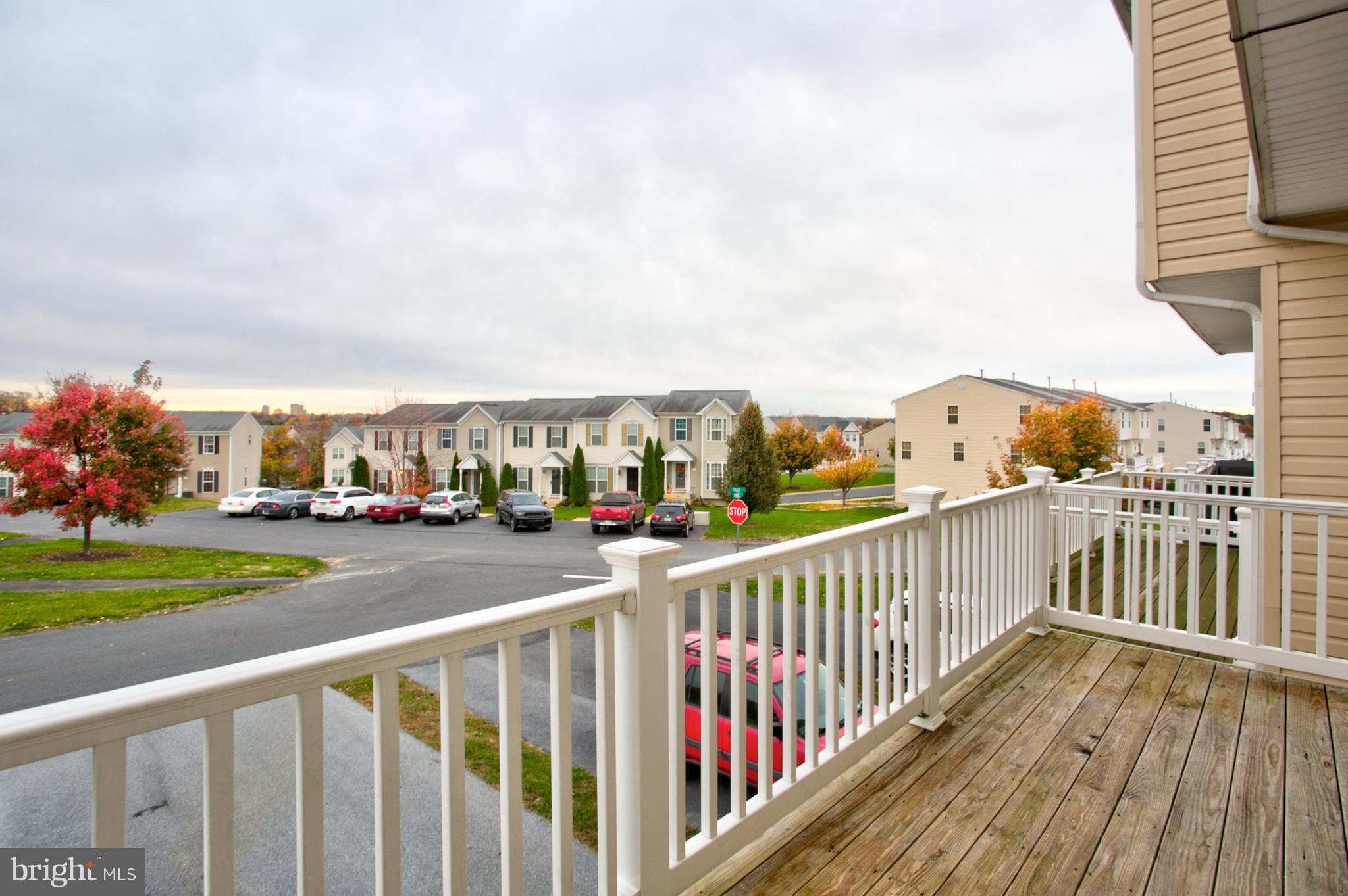 HAWTHORNE RIDGE - Residential