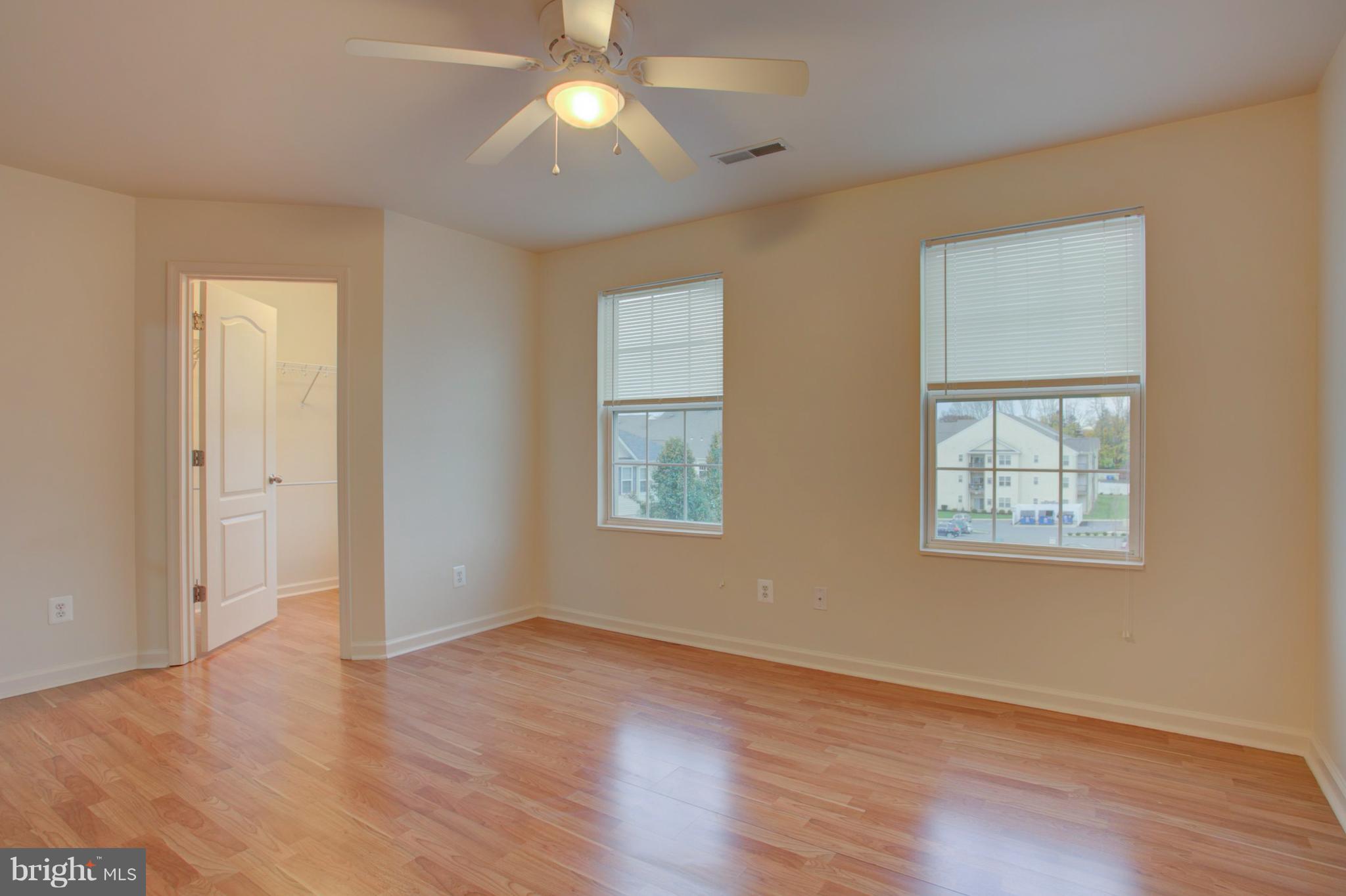 HAWTHORNE RIDGE - Residential