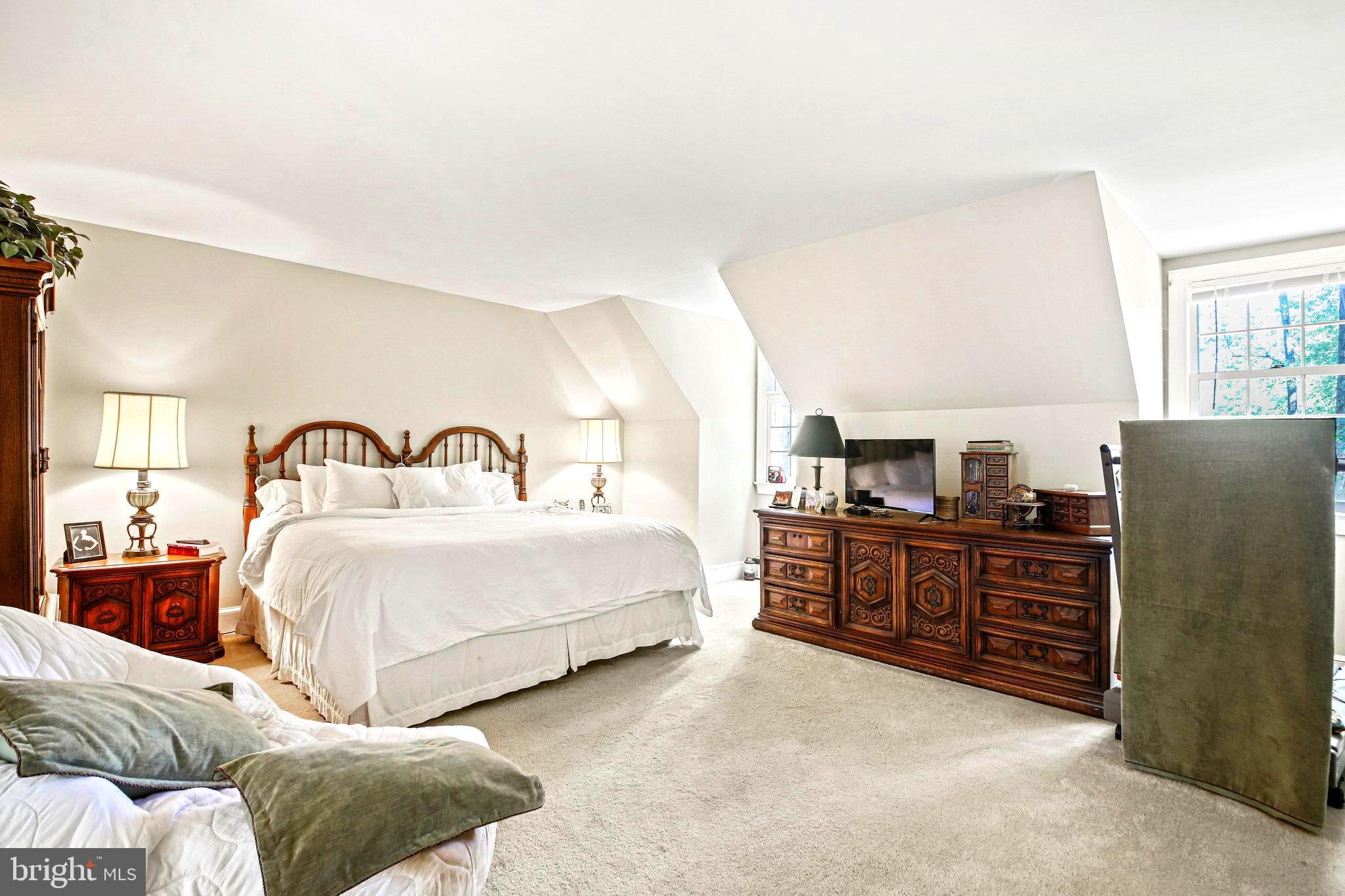 EVERGREEN - Residential