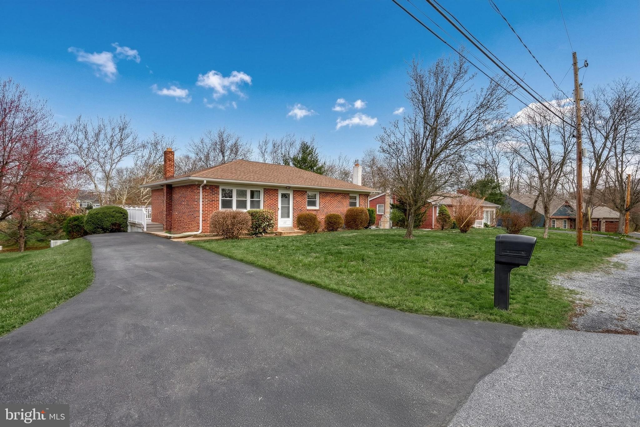 6336 BLUE FLAG AVENUE