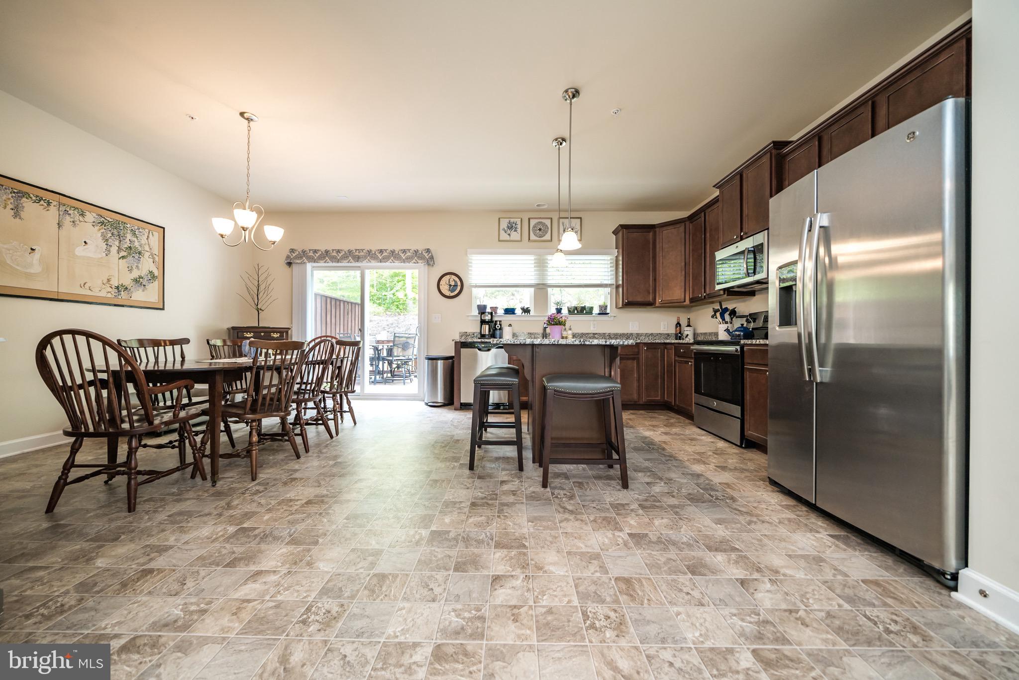 OAK TREE LANDING - Residential