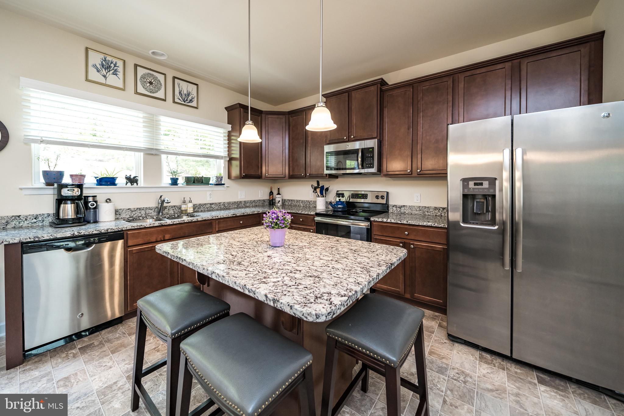 OAK TREE LANDING - Residential