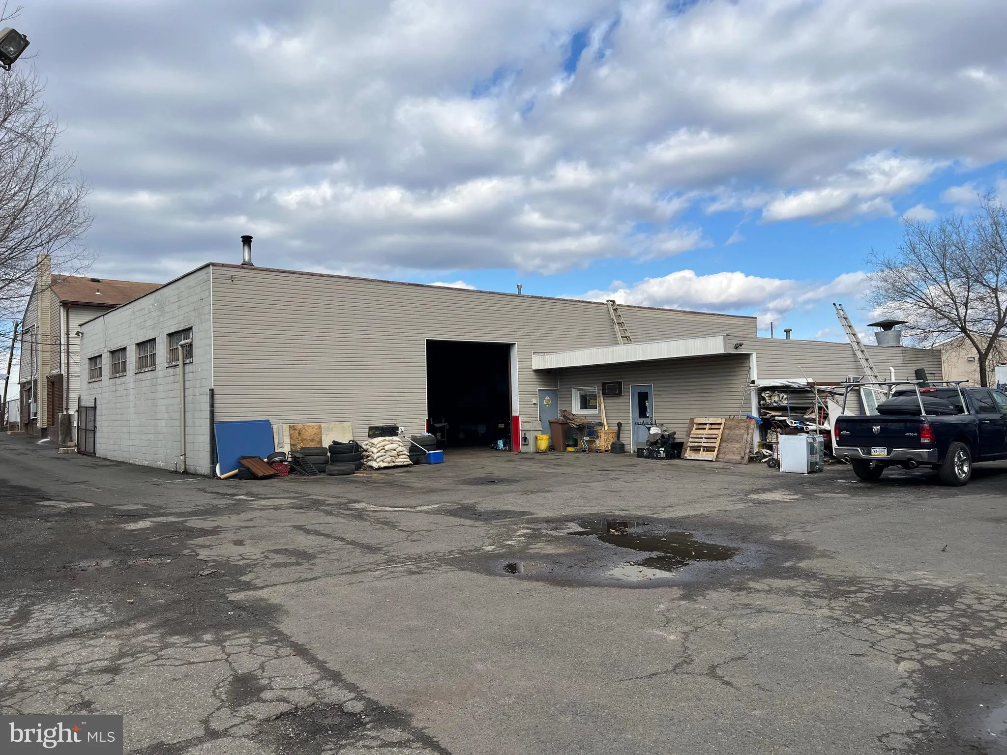 Ewing, New Jersey 08638, United States, ,Residential,Active,7543