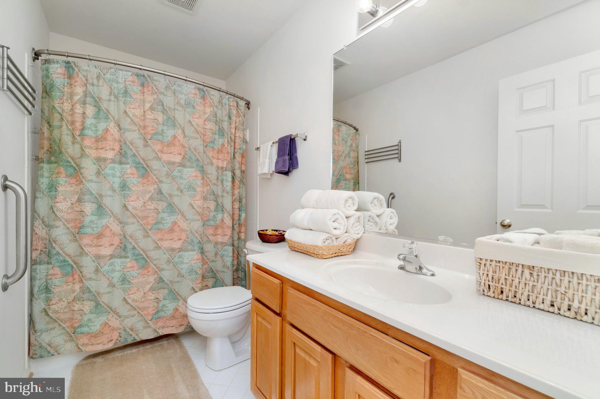 SALEM FIELDS - Residential