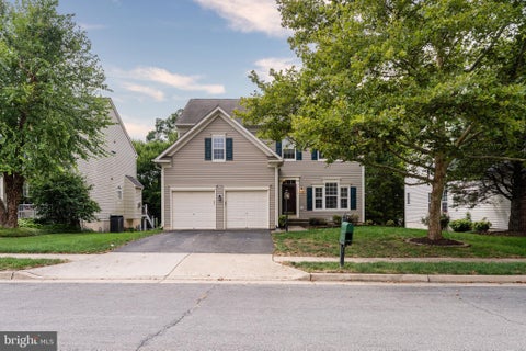 Photo of 14505 Swordale Lane, BRISTOW, VA 20136 (MLS # VAPW2128014)