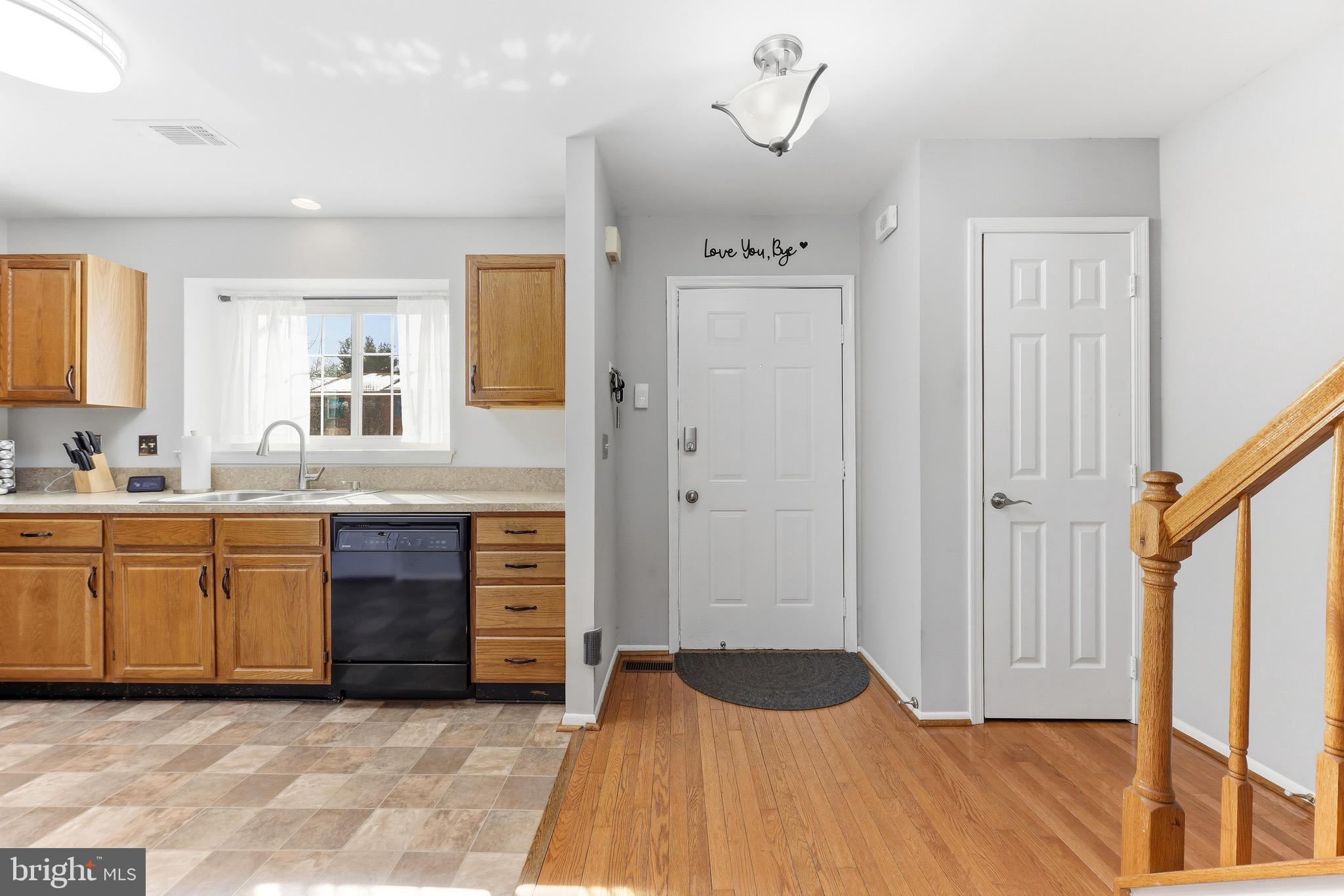 SILVER SPRING STATION - Residential