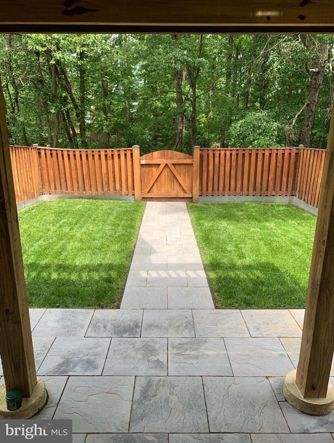 SILVER SPRING STATION - Residential