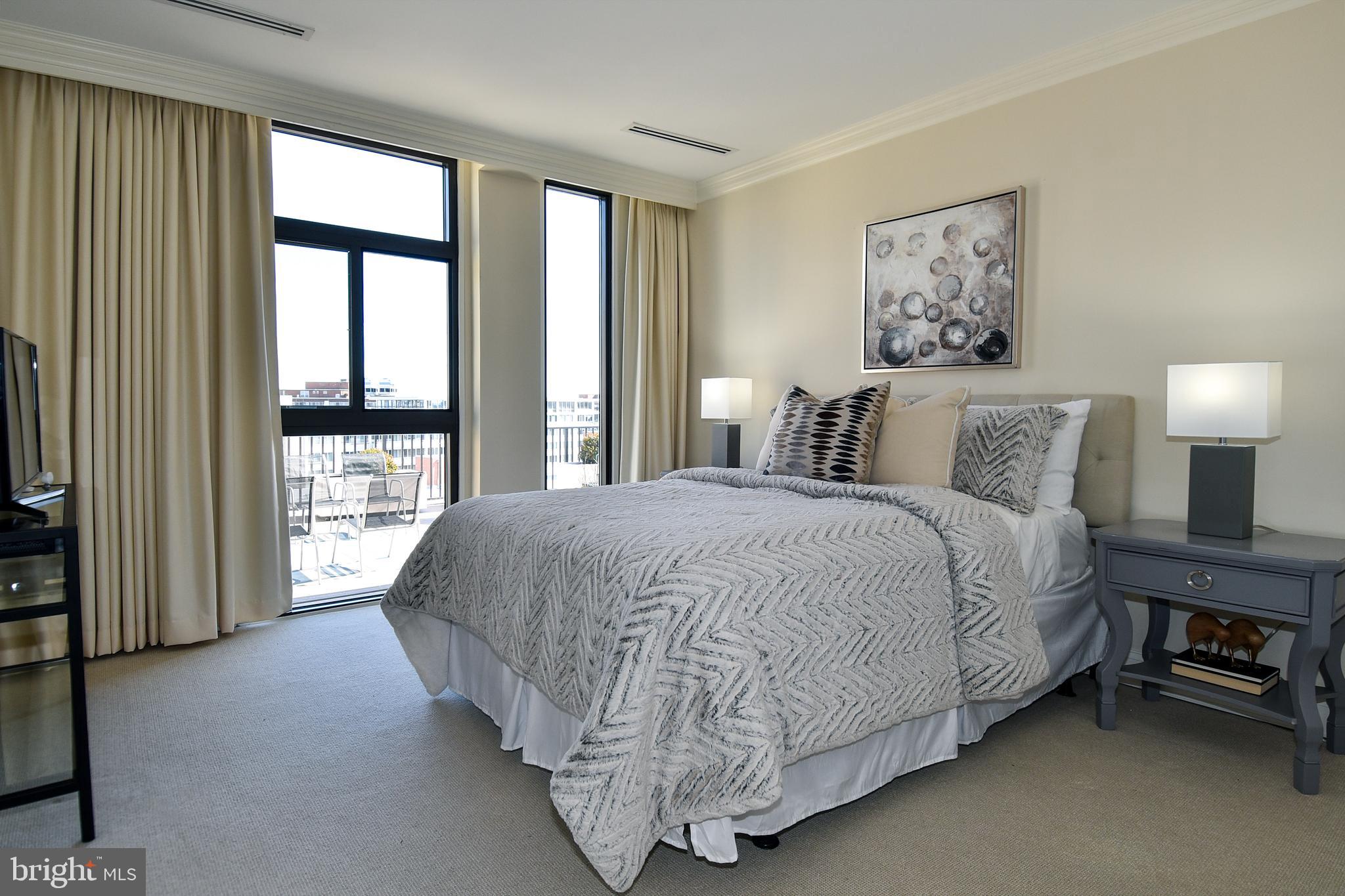 HORIZON HOUSE - Residential