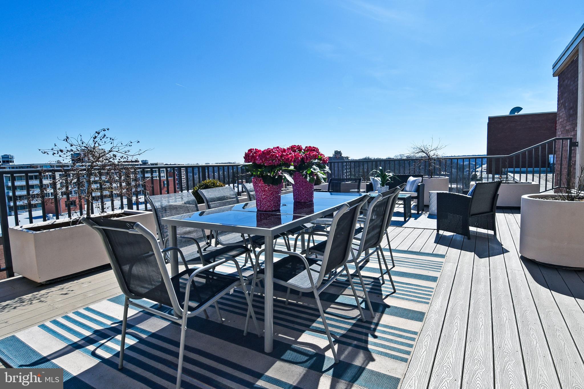 HORIZON HOUSE - Residential