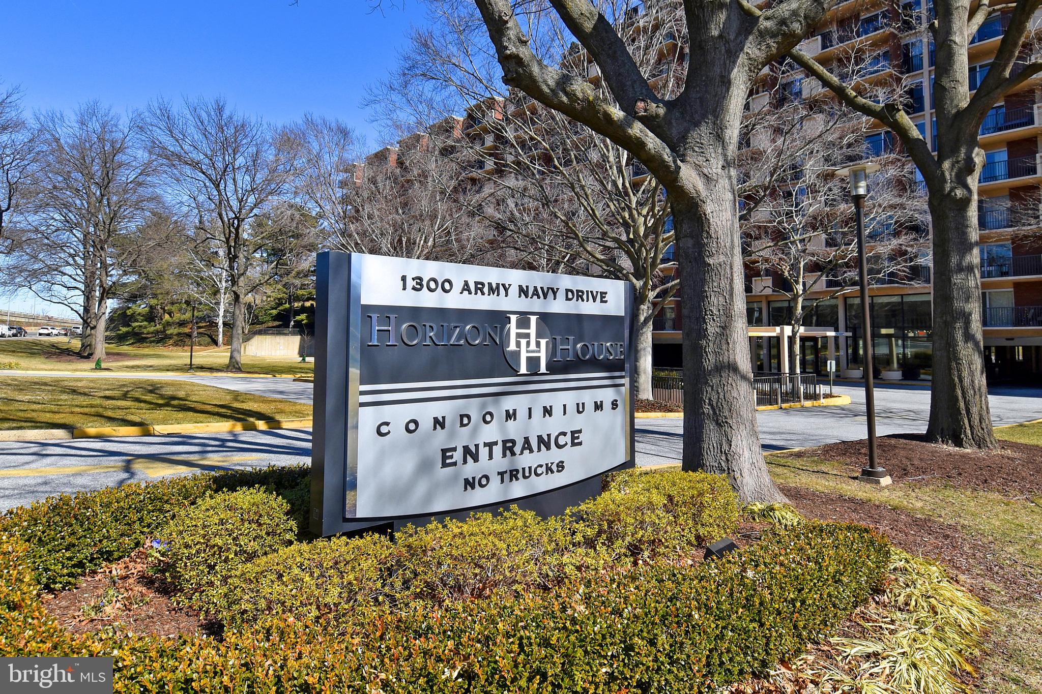 HORIZON HOUSE - Residential