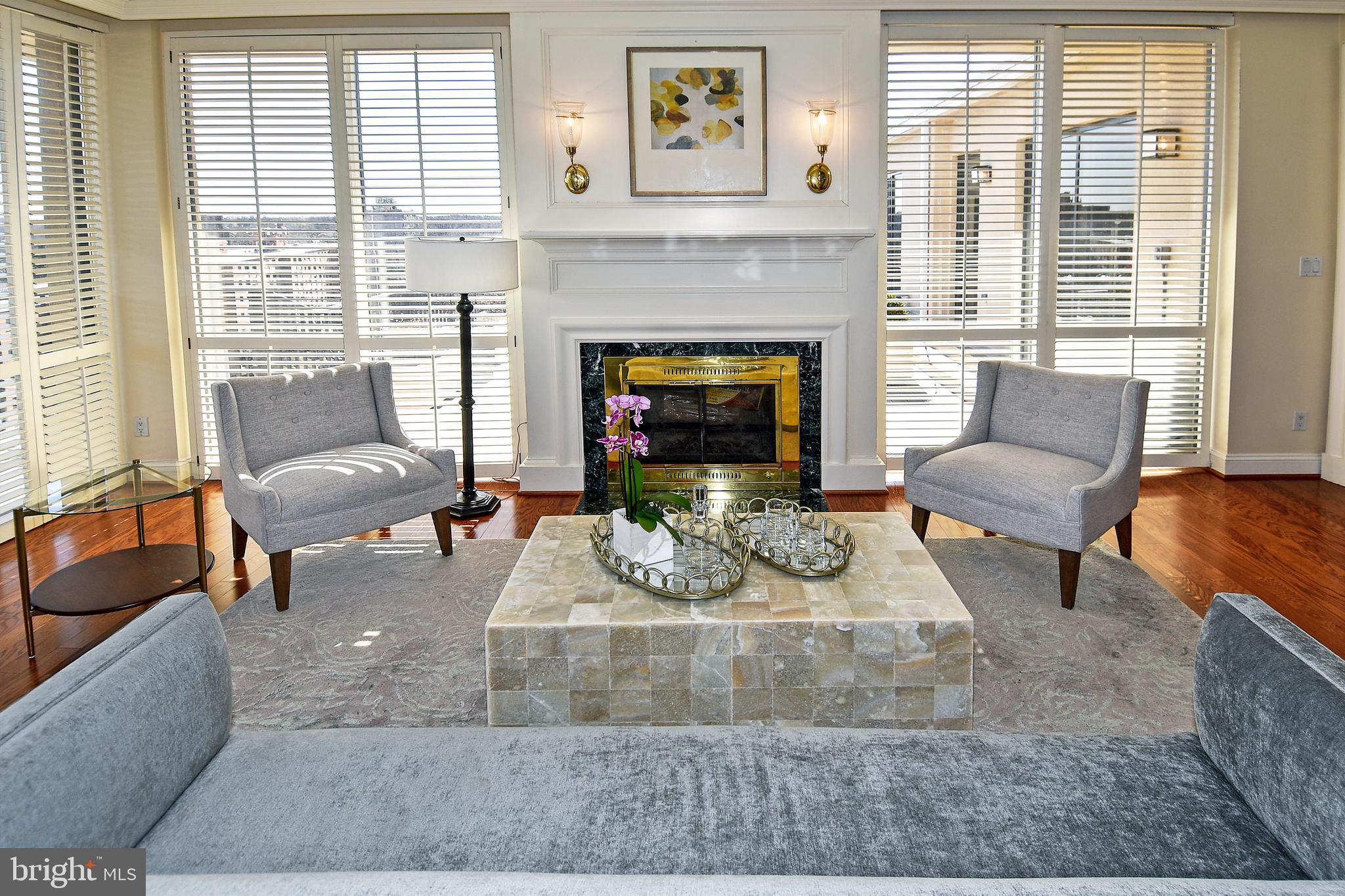 HORIZON HOUSE - Residential