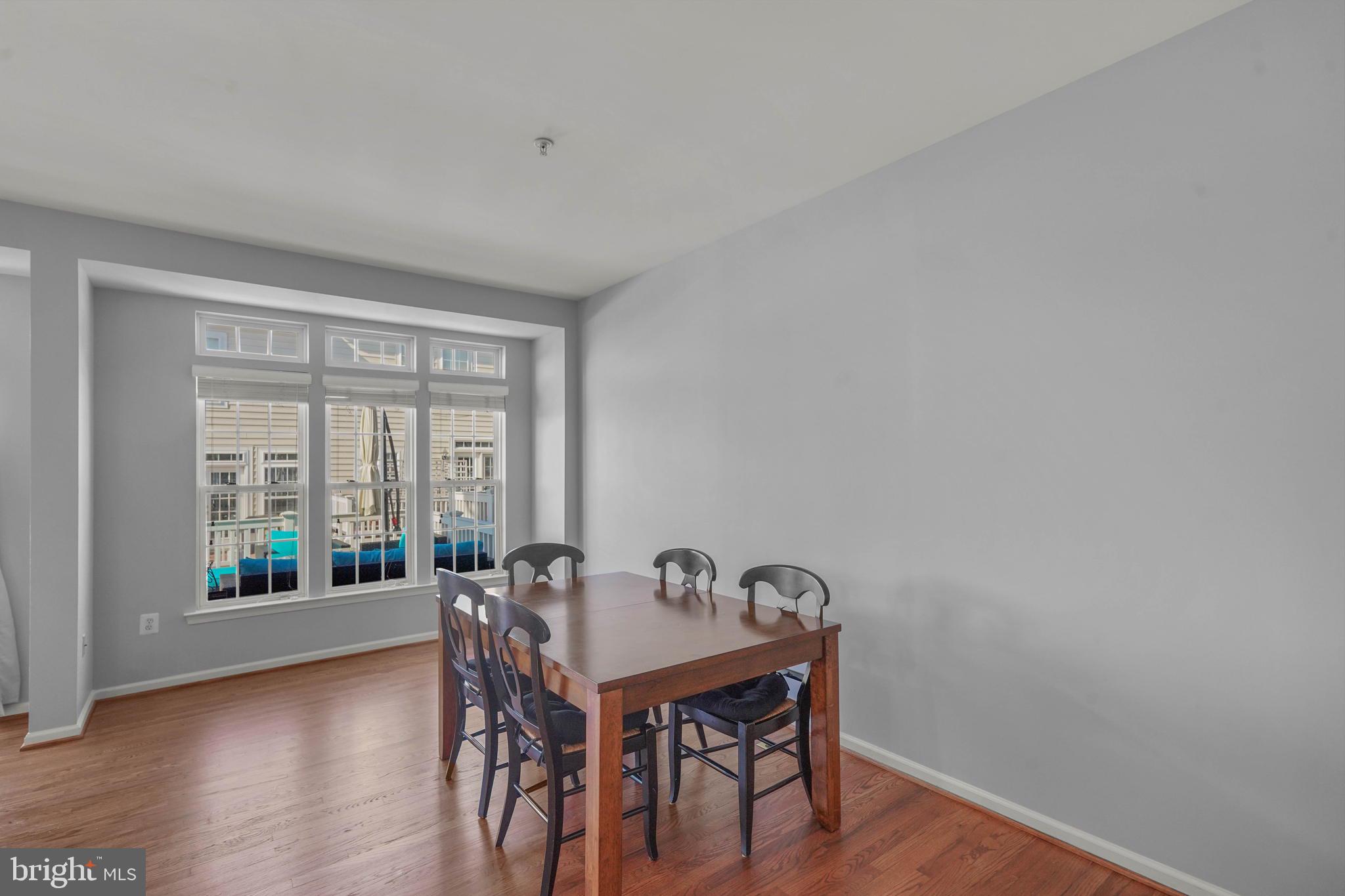 LAKELANDS - Residential