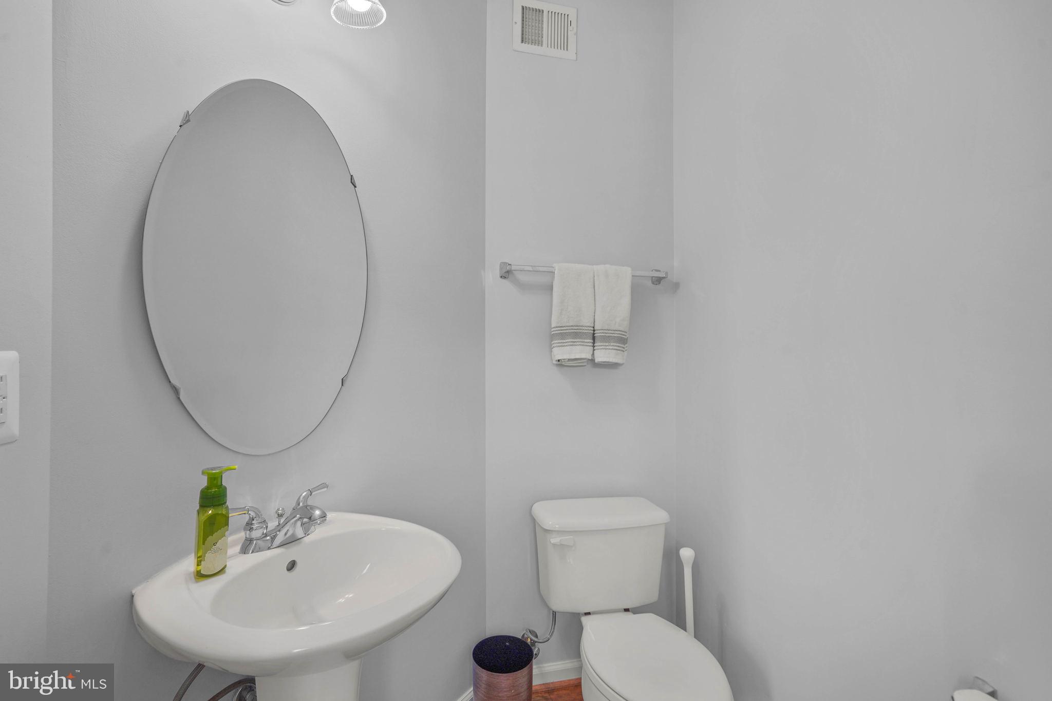 LAKELANDS - Residential