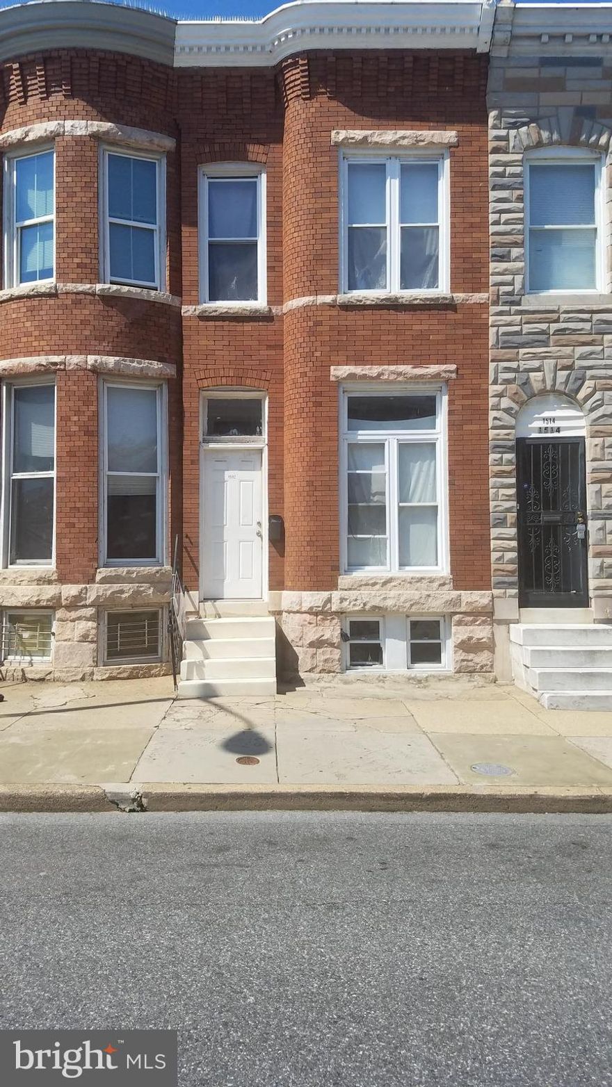 offer has been accepted , waiting on final signatures.Attention investors, this would be a great home to buy and hold, or possibly flip. There are lots of renovations nearby. This house has good bones, but is in need of some cosmetic TLC.. Make your appointment today.