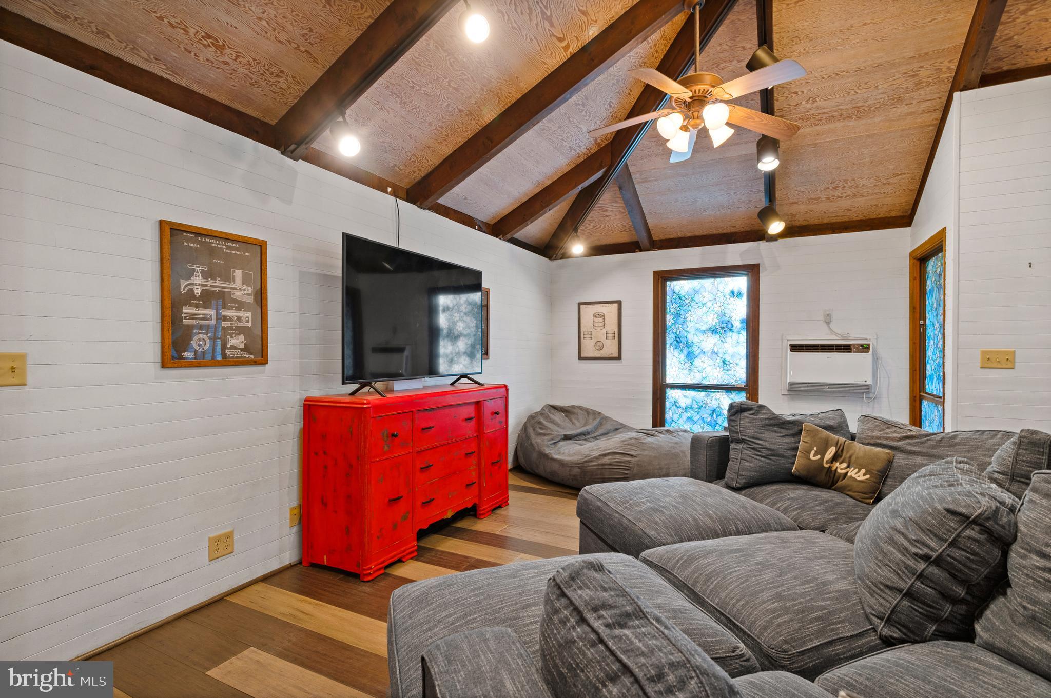 SHENANDOAH FARMS - Residential