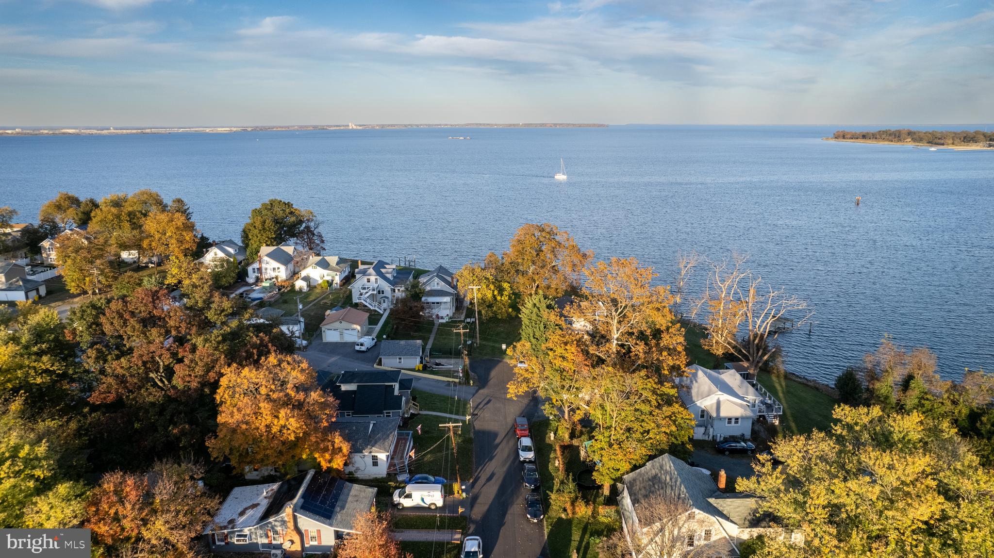 RIVIERA BEACH - Residential Lease