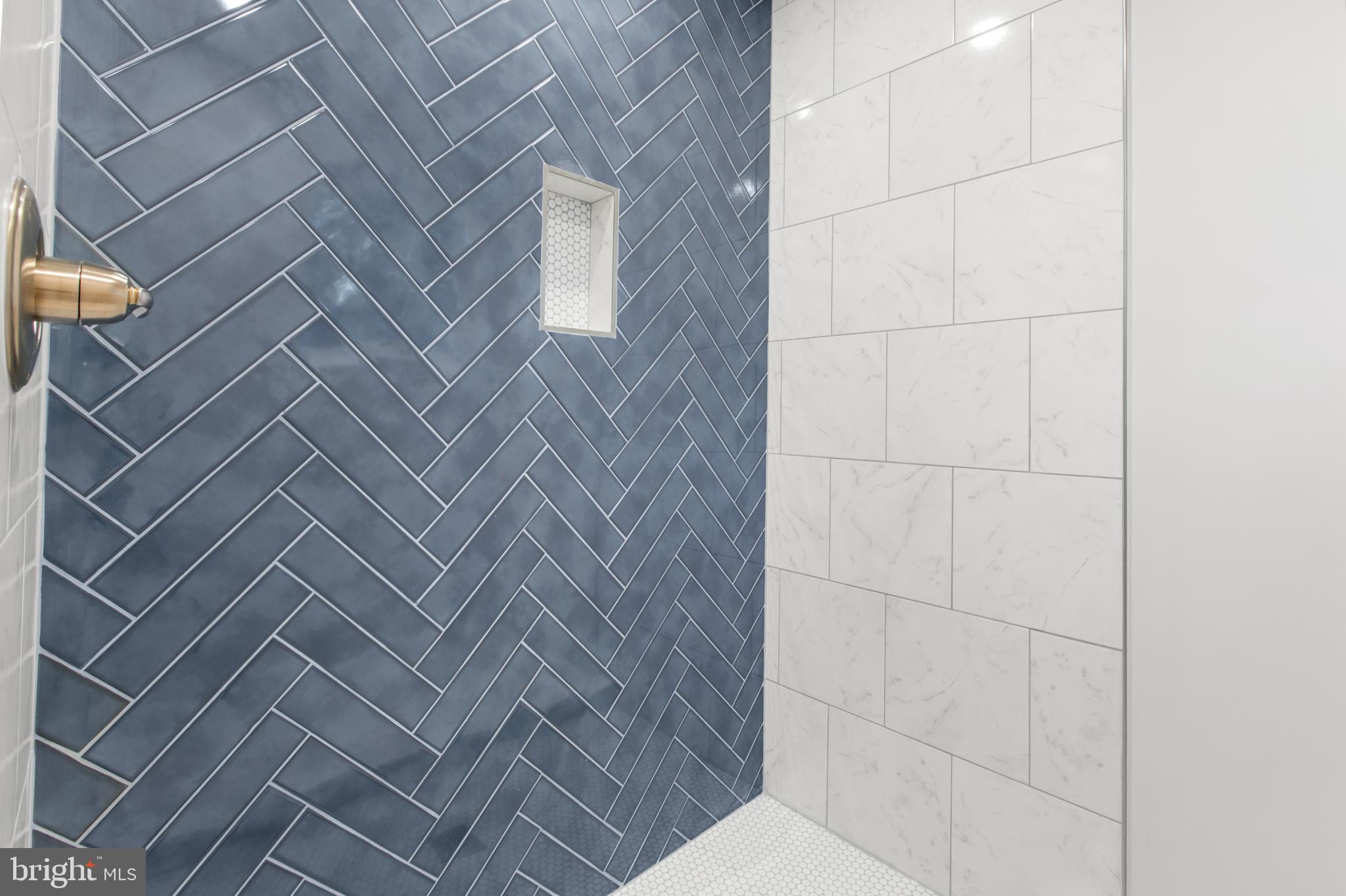 RIVIERA BEACH - Residential Lease