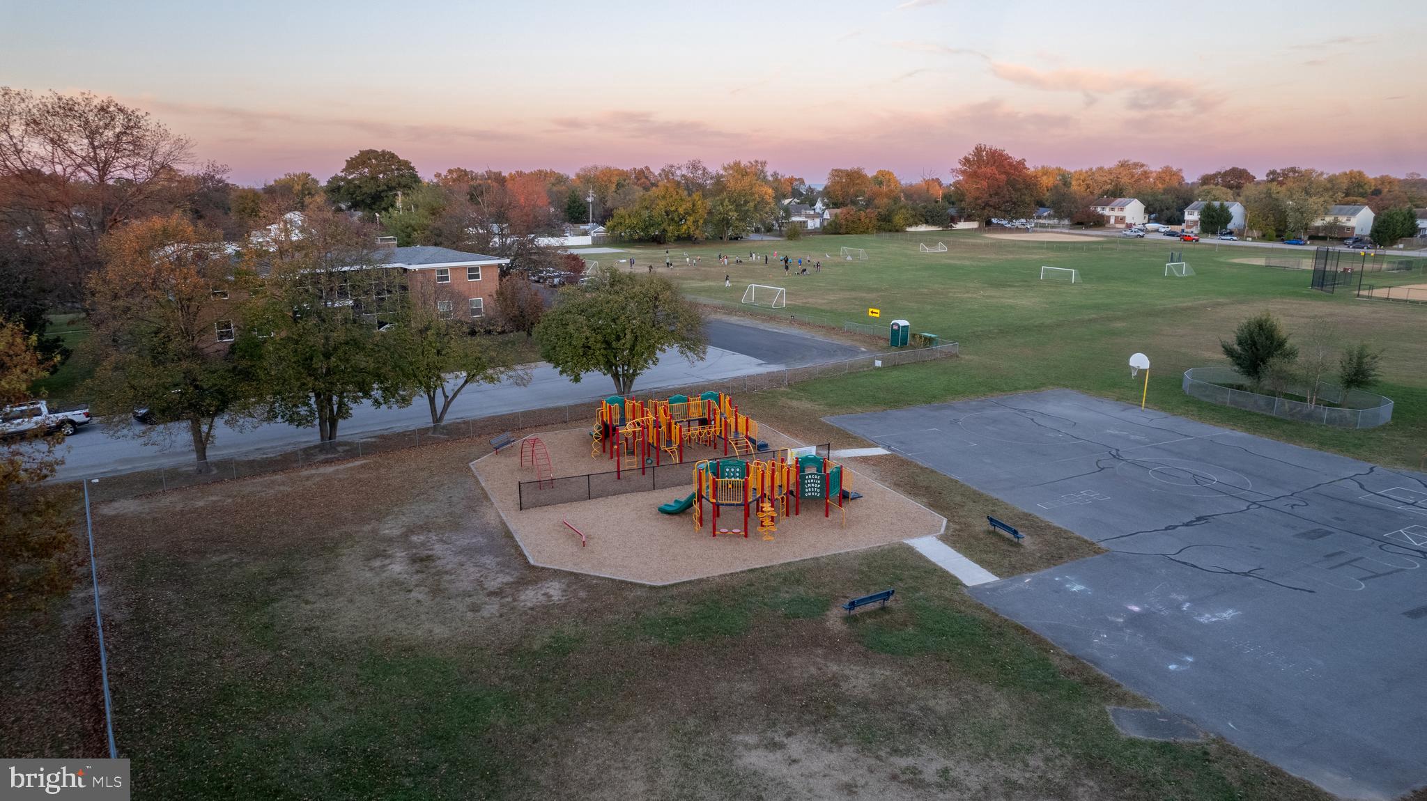 RIVIERA BEACH - Residential Lease