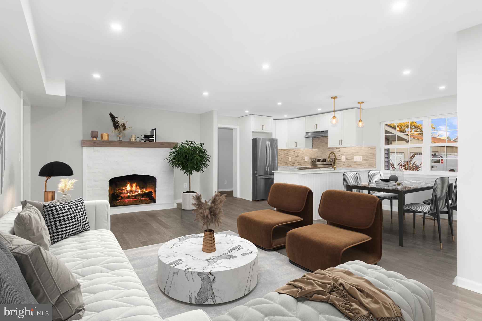 RIVIERA BEACH - Residential Lease