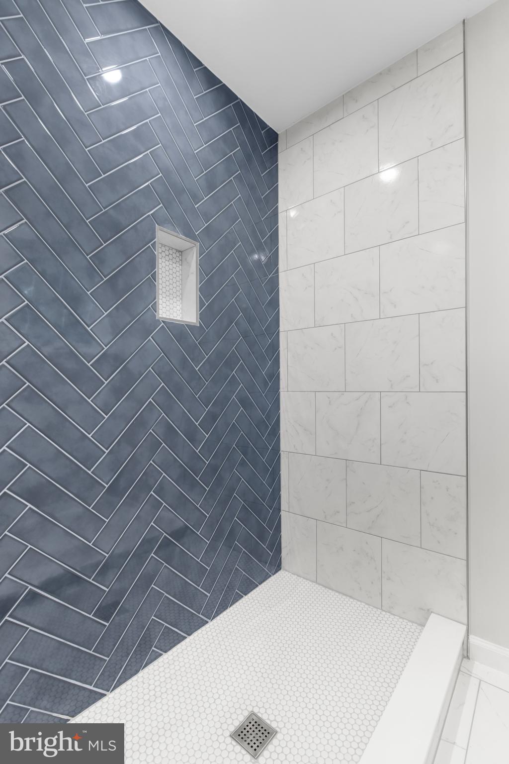 RIVIERA BEACH - Residential Lease