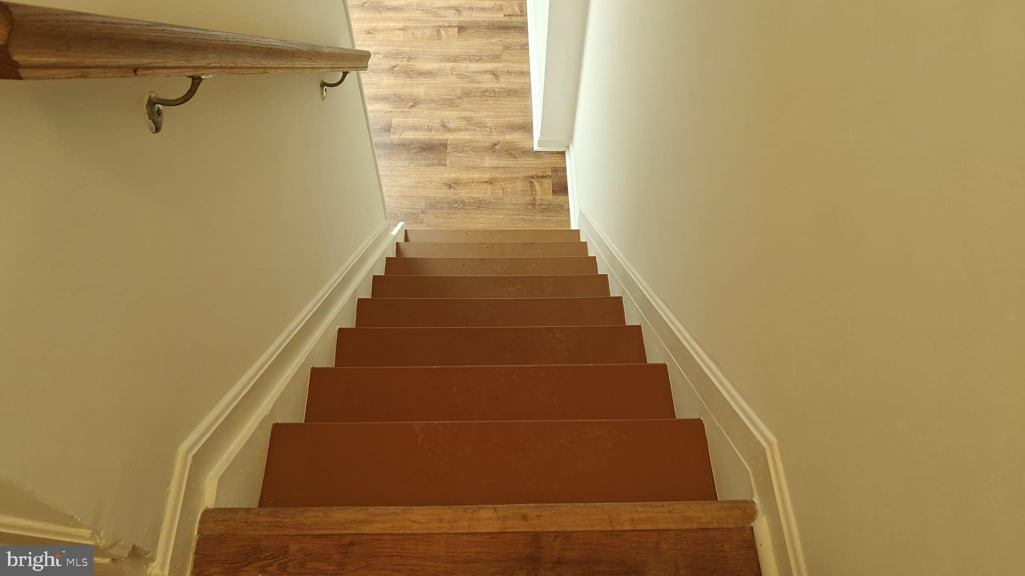 WHISKEY BOTTOM - Residential Lease