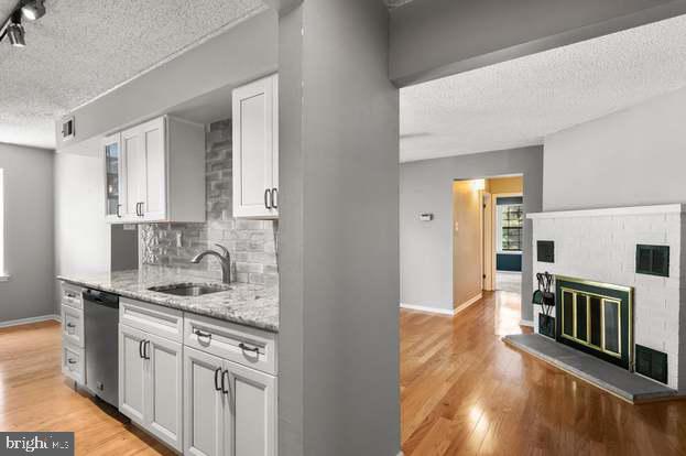 CHESTERBROOK - Residential Lease