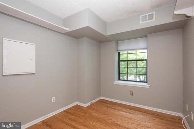 CHESTERBROOK - Residential Lease