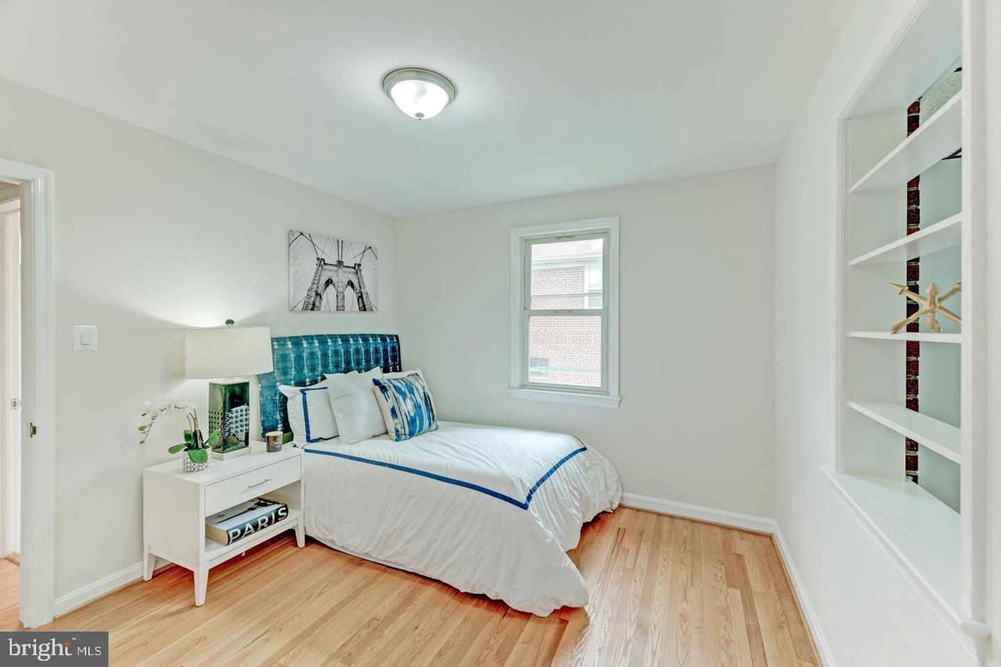 FOREST HEIGHTS - Residential Lease