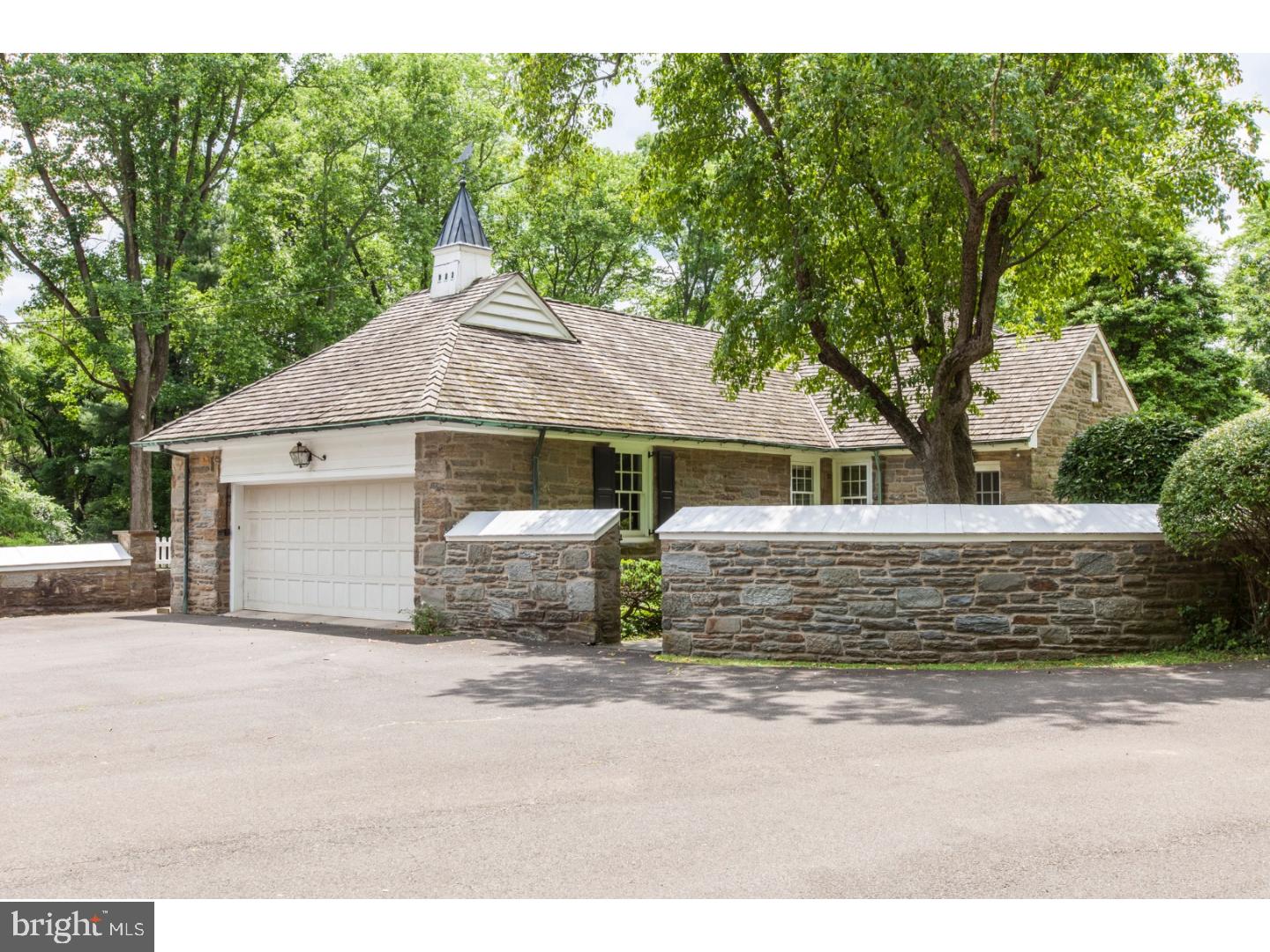 FLOURTOWN - Residential